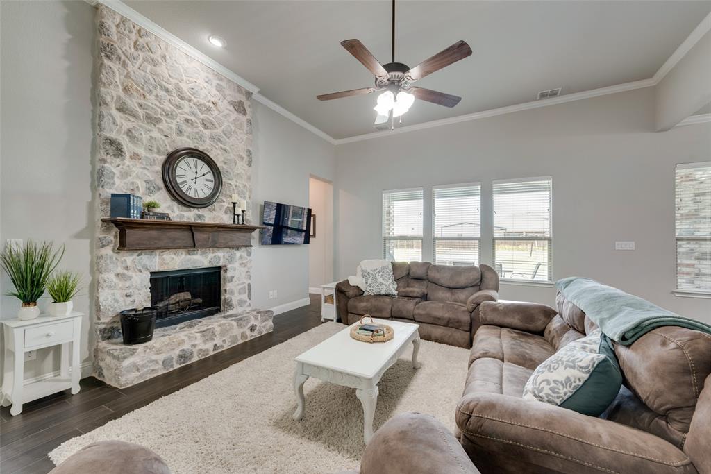 1988 Harvest Lane, Josephine, Texas, 75173, United States, 5 Bedrooms Bedrooms, ,3 BathroomsBathrooms,Residential,For Sale,1988 Harvest Lane,1588721