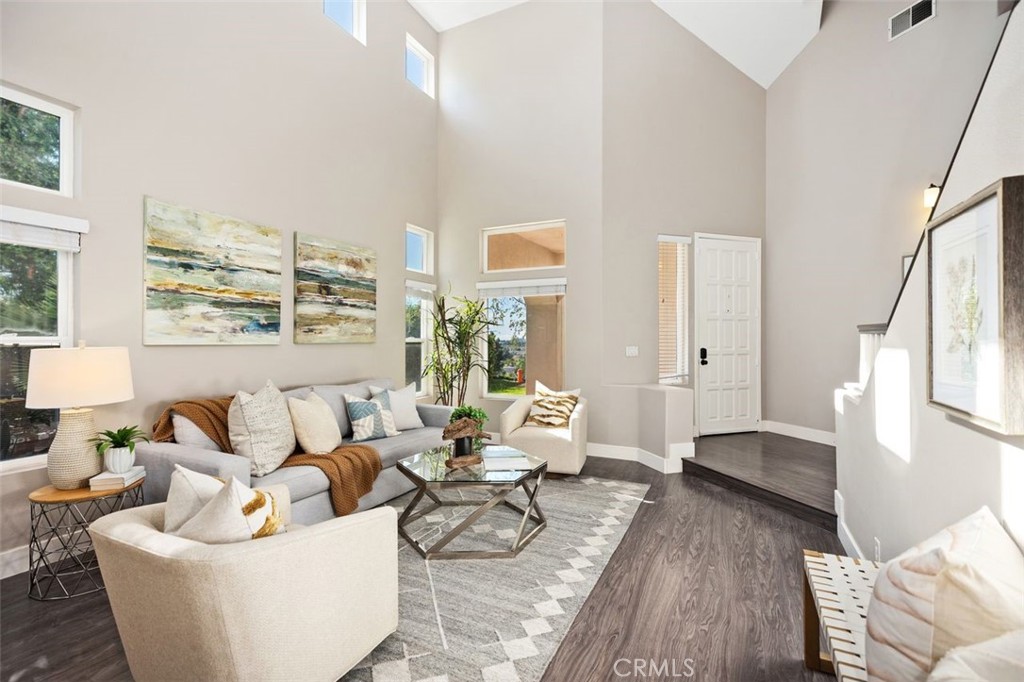 Rancho Santa Margarita, California, 92679, United States, 4 Bedrooms Bedrooms, ,3 BathroomsBathrooms,Residential,For Sale,1989734