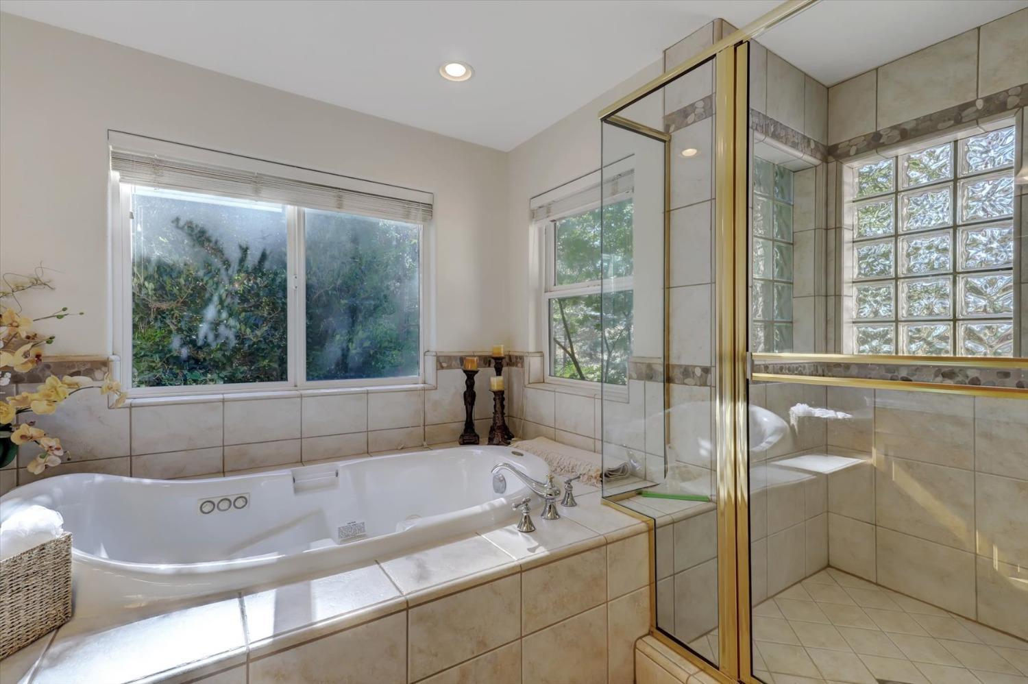 Grass Valley, California, 95945, United States, 4 Bedrooms Bedrooms, ,4 BathroomsBathrooms,Residential,For Sale,1986075