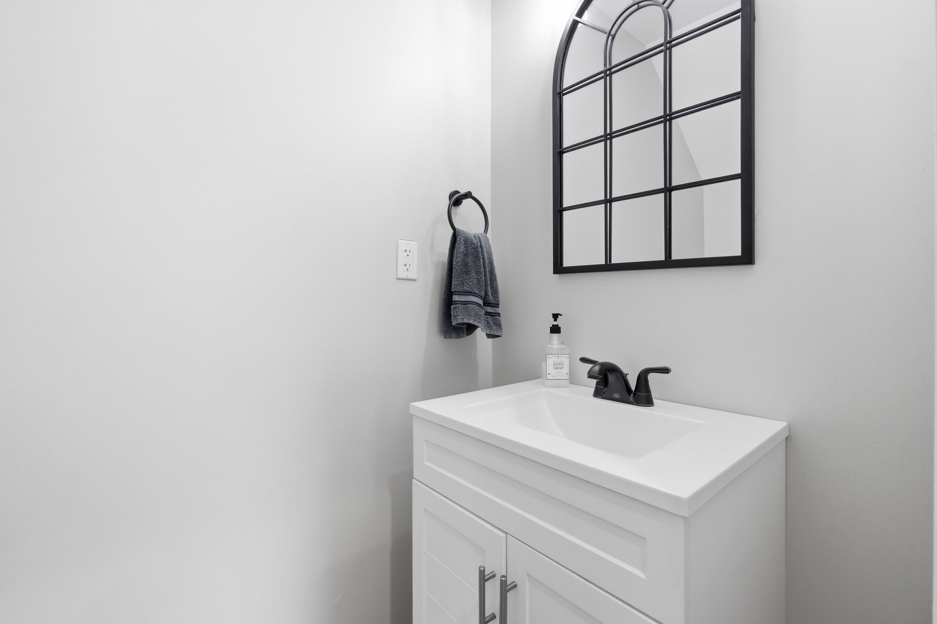  310 East Main Street, Simpsonville, KY 40067 - 物件實景