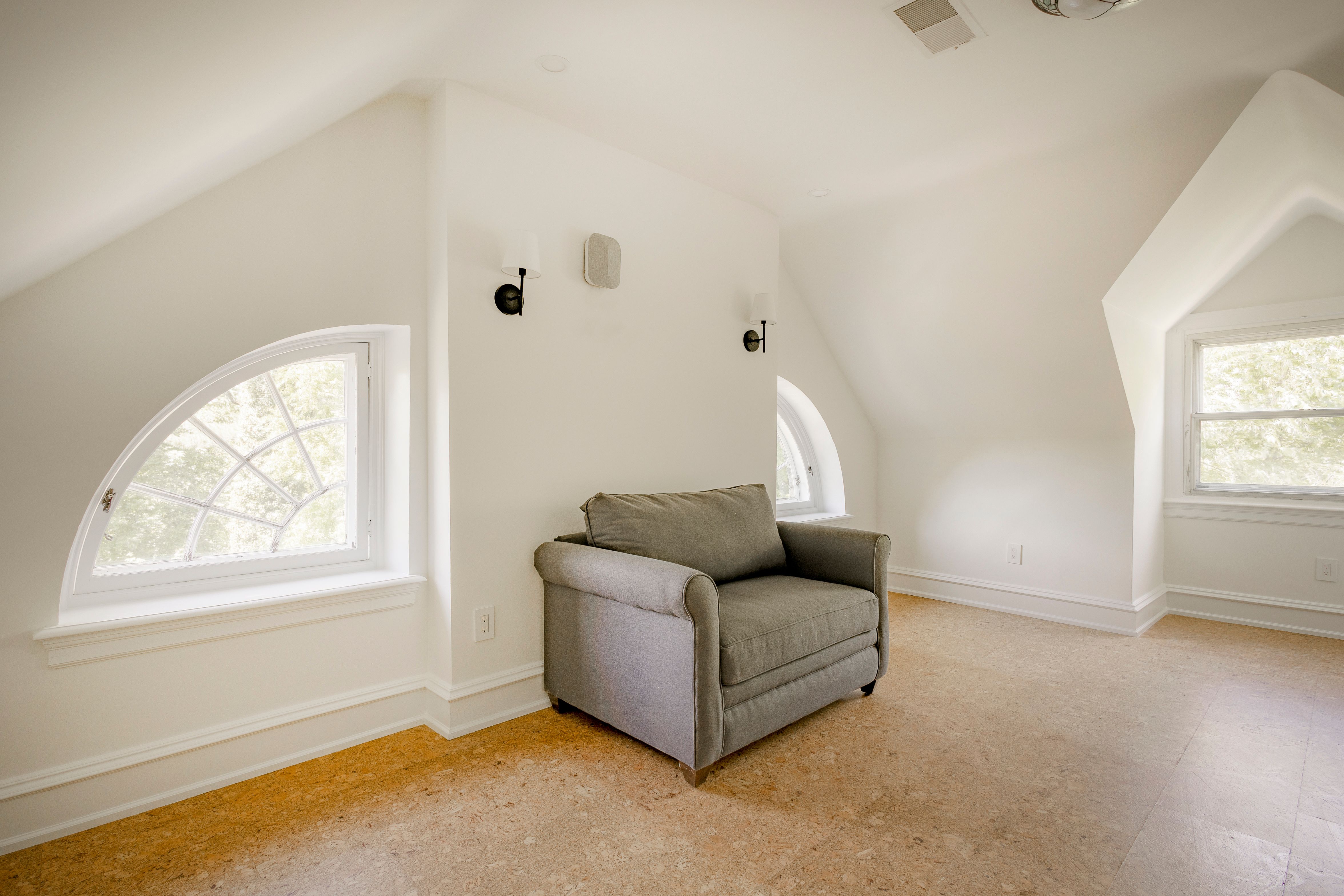  97 East Bells Mill Road, Philadelphia, PA 19118 - 物件實景