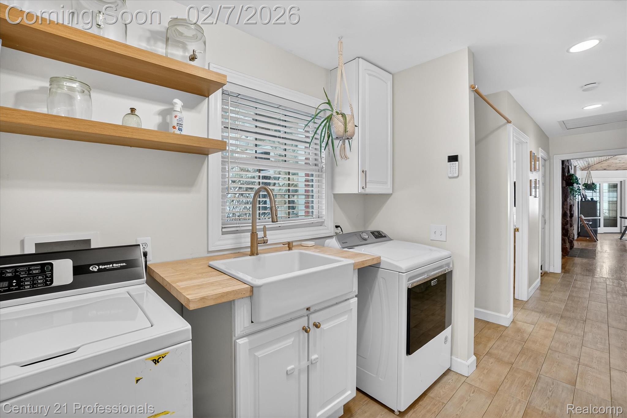 NewHudson, Michigan, 48165, United States, 3 Bedrooms Bedrooms, ,2 BathroomsBathrooms,Residential,For Sale,2014527