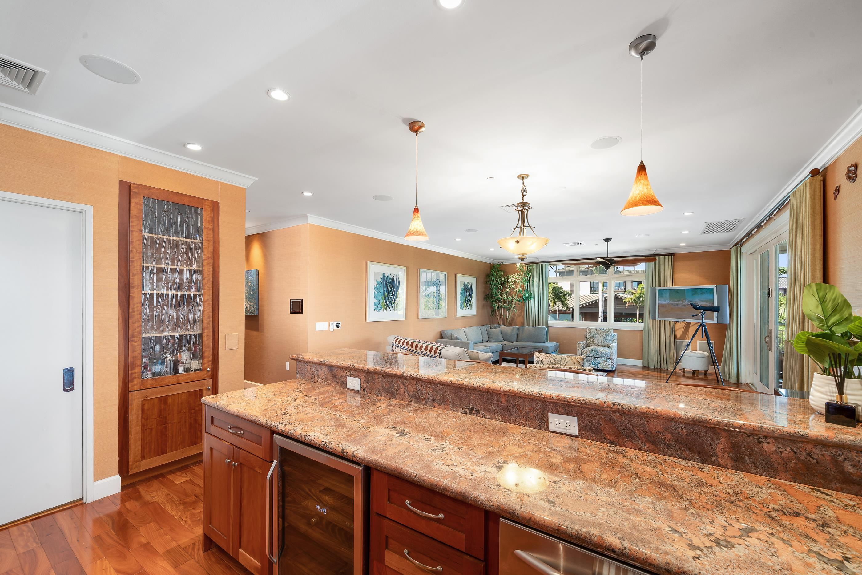 Kihei, Hawaii, 96753, United States, 2 Bedrooms Bedrooms, ,2 BathroomsBathrooms,Residential,For Sale,1828324