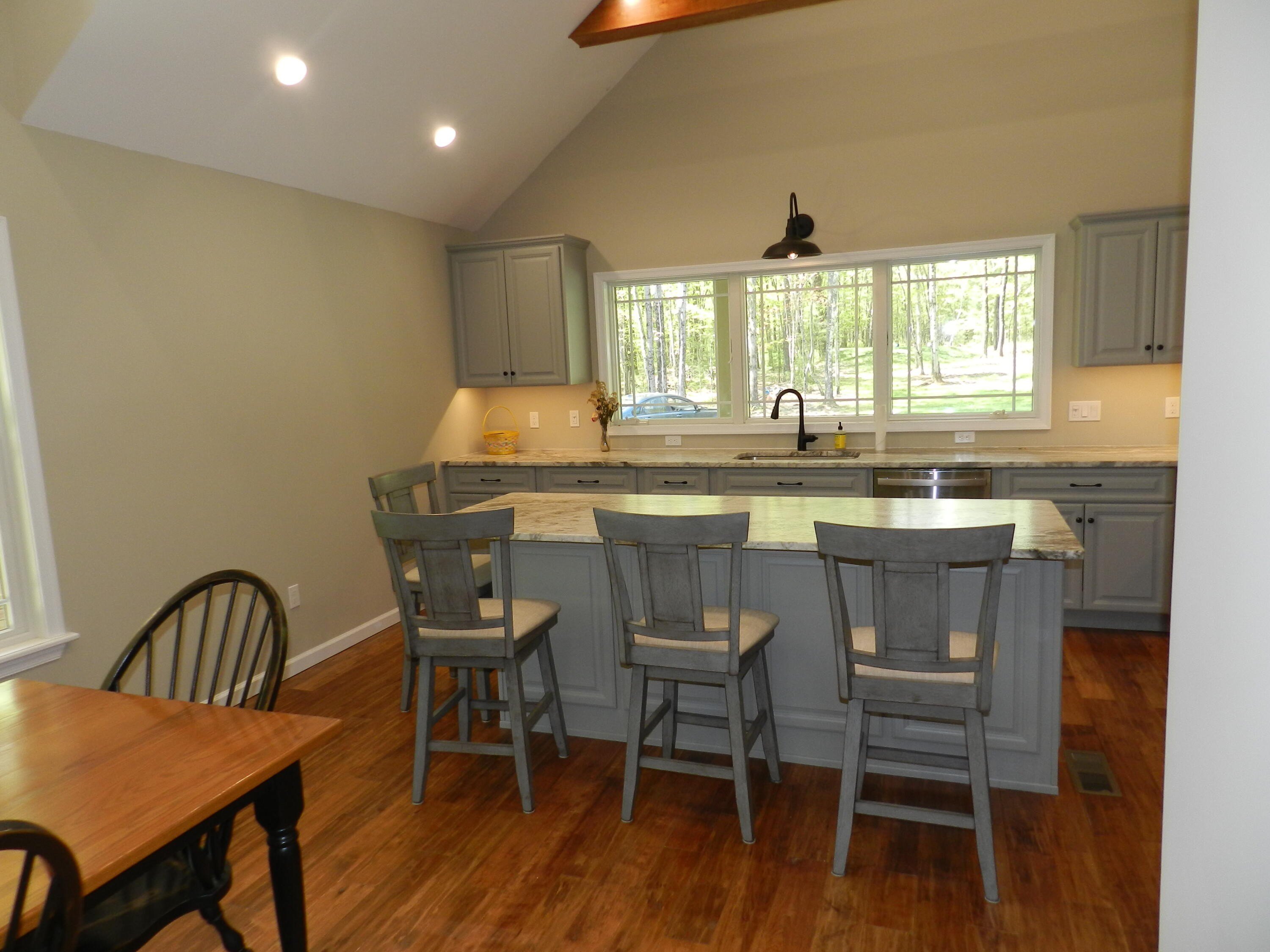 Kunkletown, Pennsylvania, 18058, United States, 3 Bedrooms Bedrooms, ,2 BathroomsBathrooms,Residential,For Sale,1896386