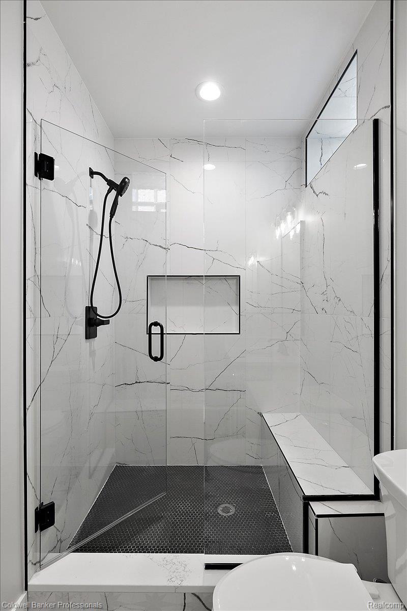 Plymouth, Michigan, 48170, United States, 4 Bedrooms Bedrooms, ,4 BathroomsBathrooms,Residential,For Sale,1986255