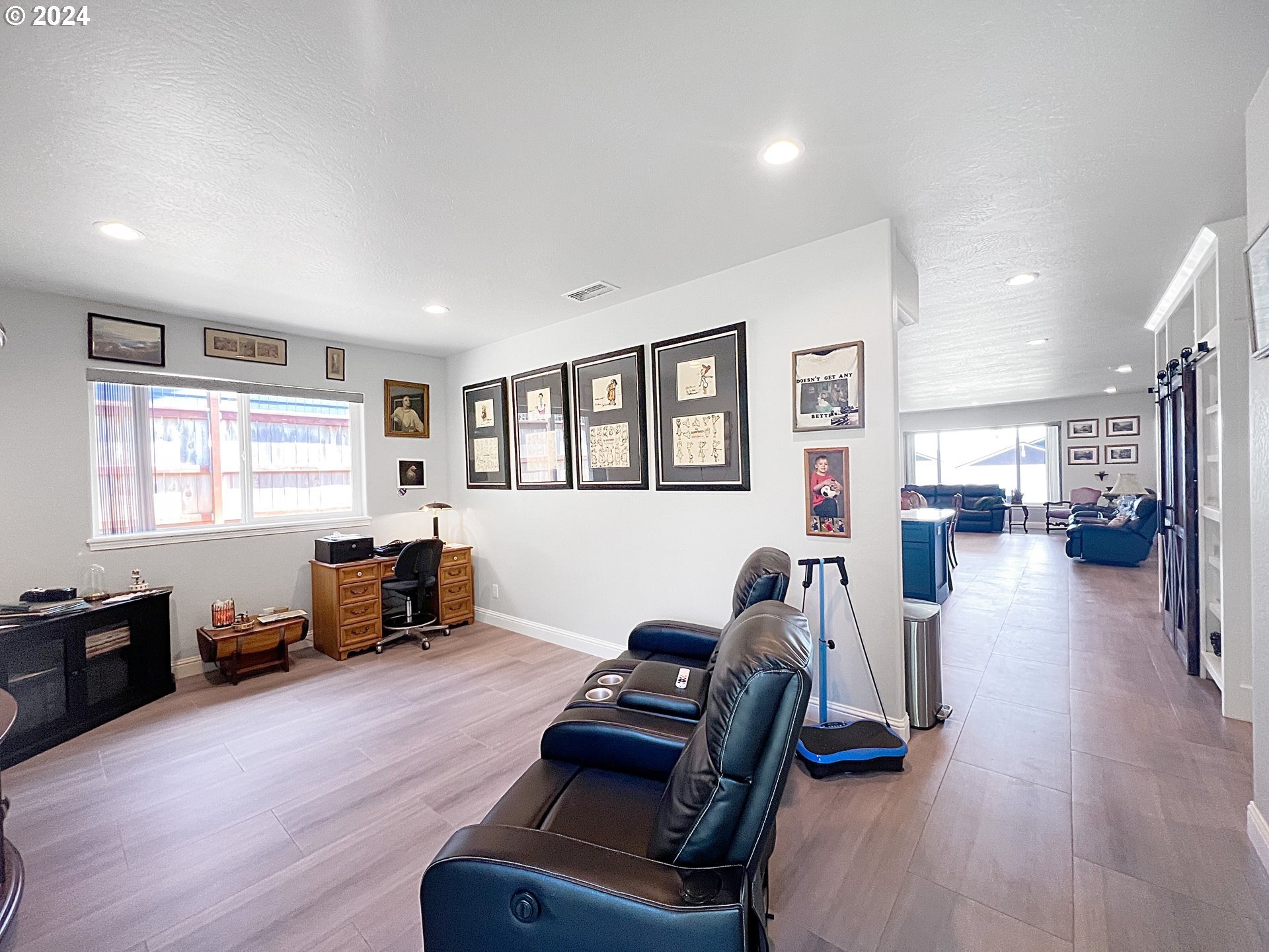 Brookings, Oregon, 97415, United States, 3 Bedrooms Bedrooms, ,3 BathroomsBathrooms,Residential,For Sale,1935245