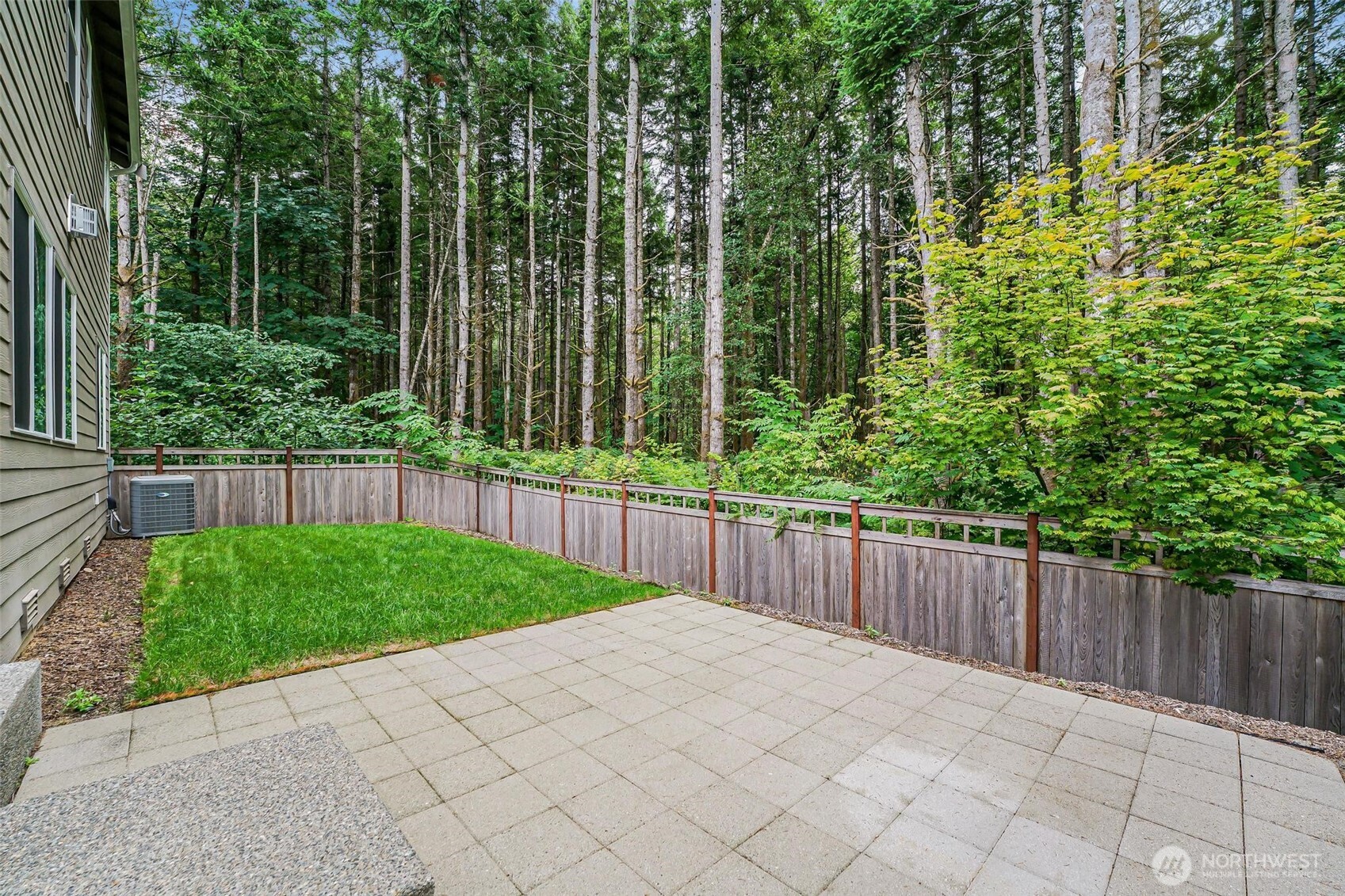 Maple Valley, Washington, 98010, United States, 5 Bedrooms Bedrooms, ,2 BathroomsBathrooms,Residential,For Sale,1917567