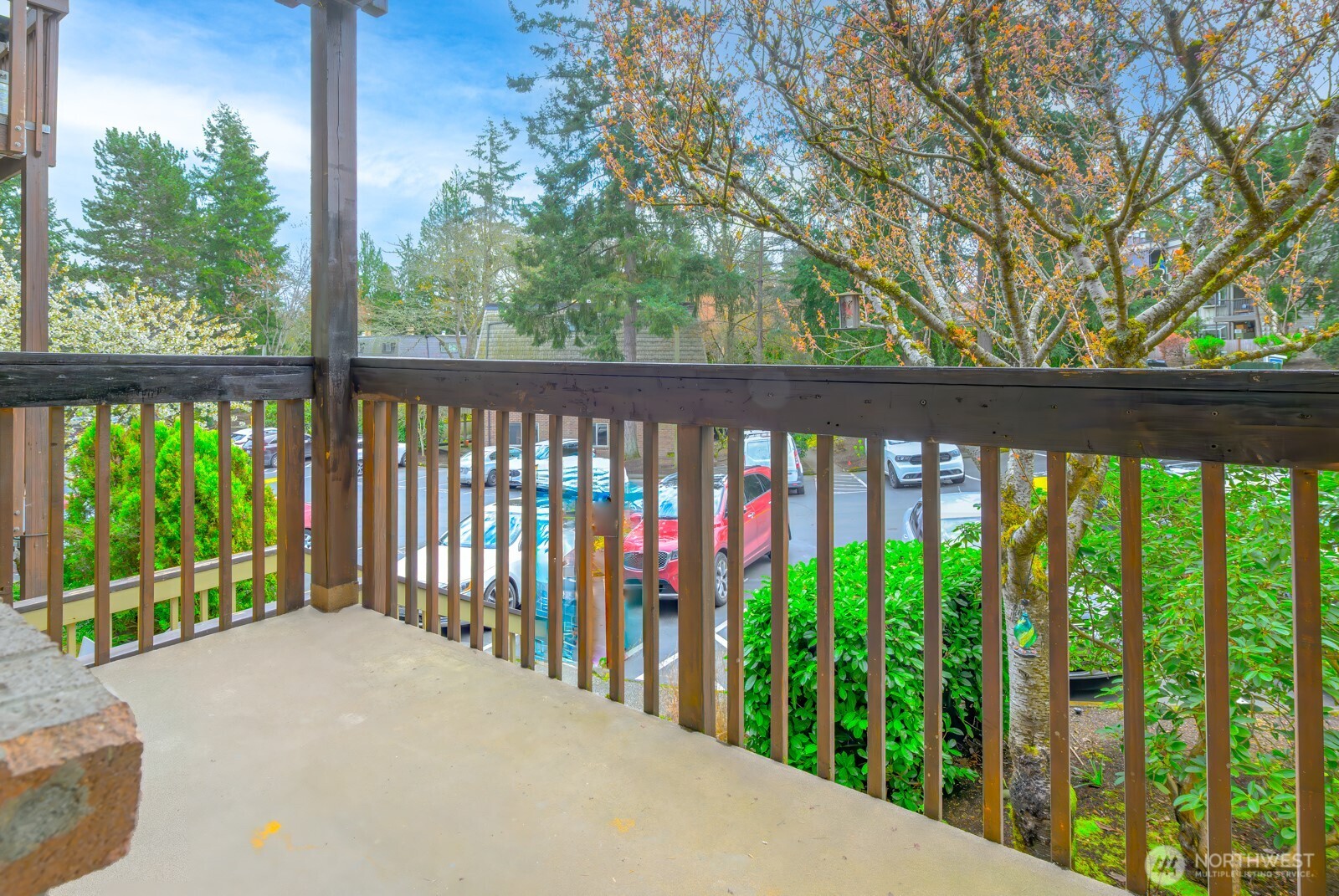 Redmond, Washington, 98052, United States, 2 Bedrooms Bedrooms, ,1 BathroomBathrooms,Residential,For Sale,1897825