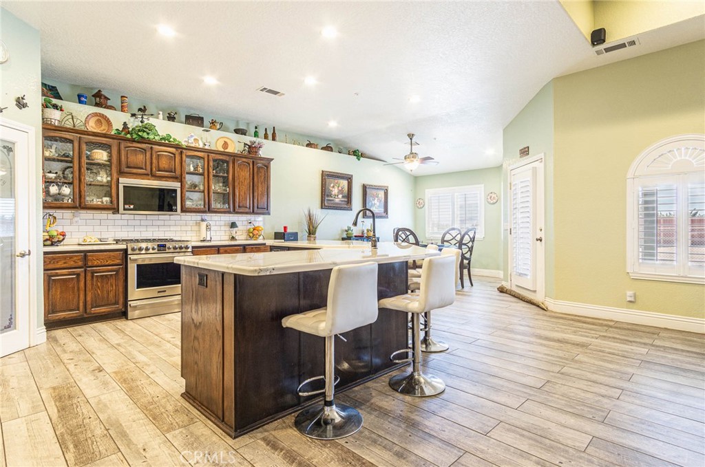 Oak Hills, California, 92344, United States, 4 Bedrooms Bedrooms, ,3 BathroomsBathrooms,Residential,For Sale,1978154