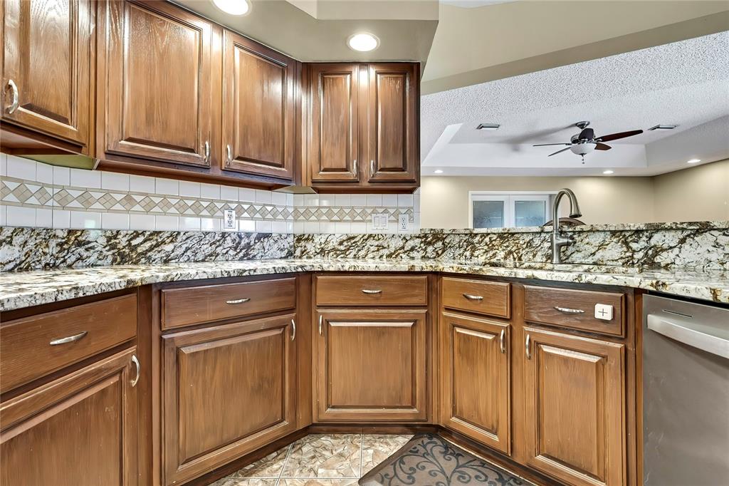 Dunnellon, Florida, 34434, United States, 3 Bedrooms Bedrooms, ,2 BathroomsBathrooms,Residential,For Sale,1921059