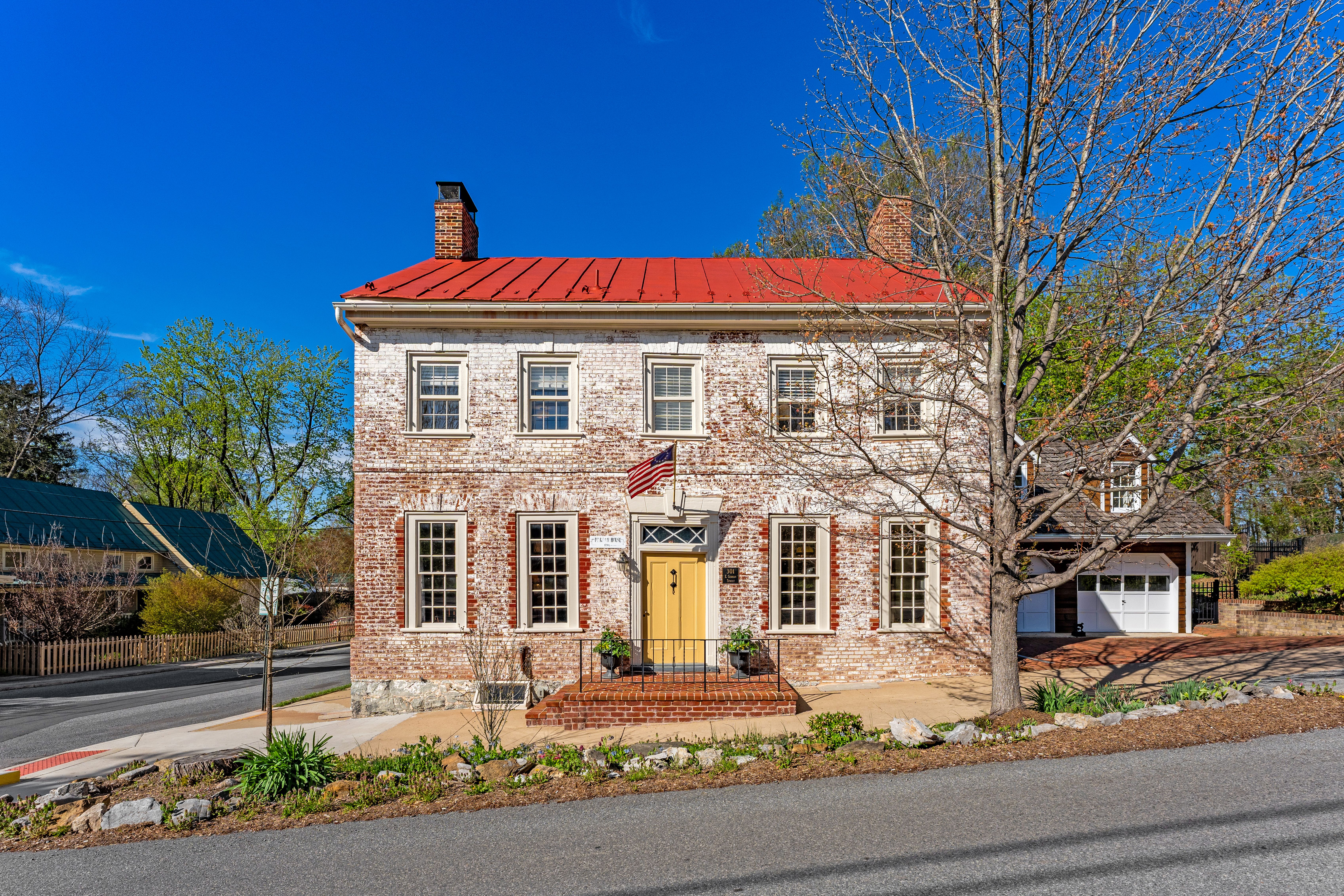  301 E German Street, Shepherdstown, WV, 25443 - 物件實景