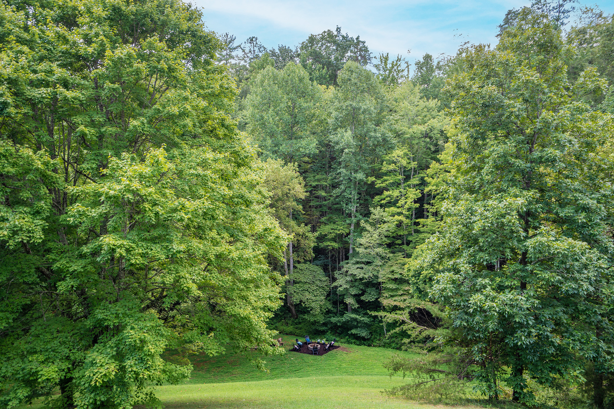 Sevierville, Tennessee, 37862, United States, 3 Bedrooms Bedrooms, ,2 BathroomsBathrooms,Residential,For Sale,1981981