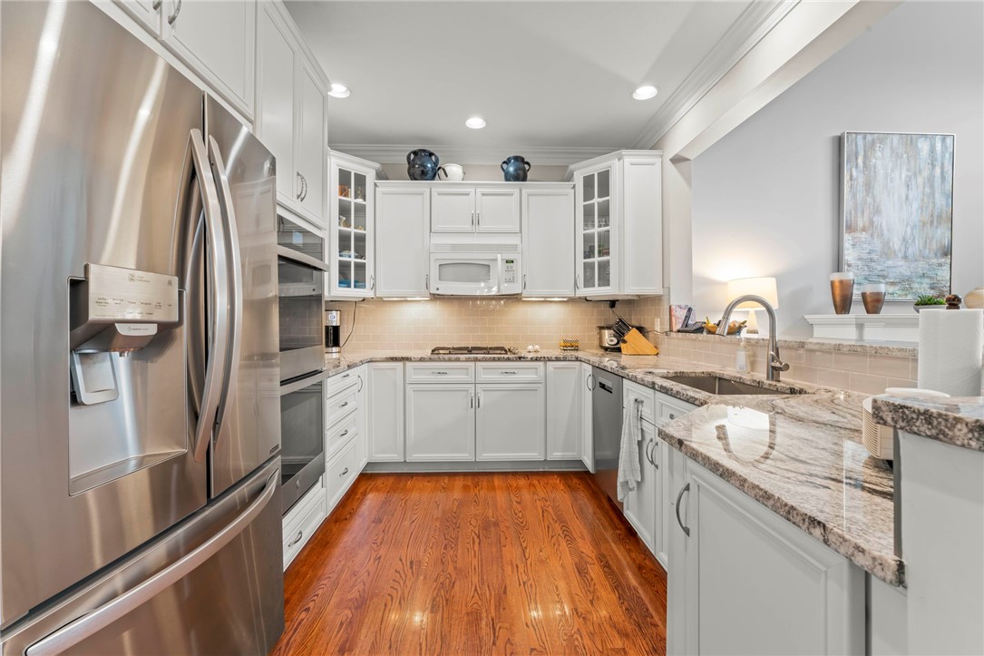 Mcmurray, Pennsylvania, 15317, United States, 3 Bedrooms Bedrooms, ,5 BathroomsBathrooms,Residential,For Sale,2024621
