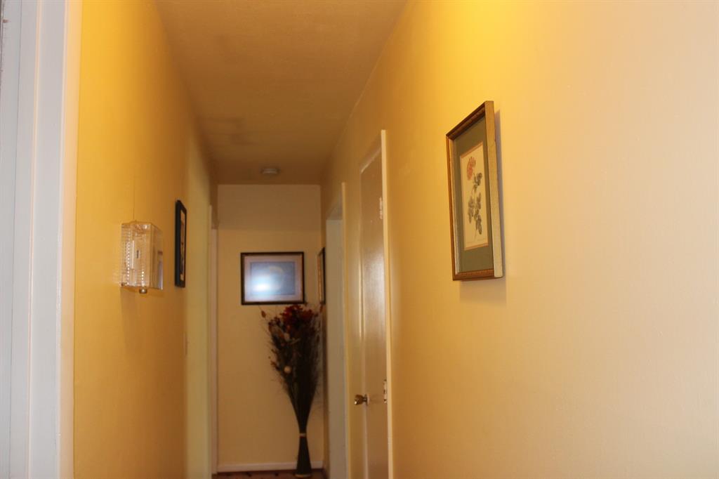 Rhinebeck, New York, 12572, United States, 5 Bedrooms Bedrooms, ,3 BathroomsBathrooms,Residential,For Sale,1982613