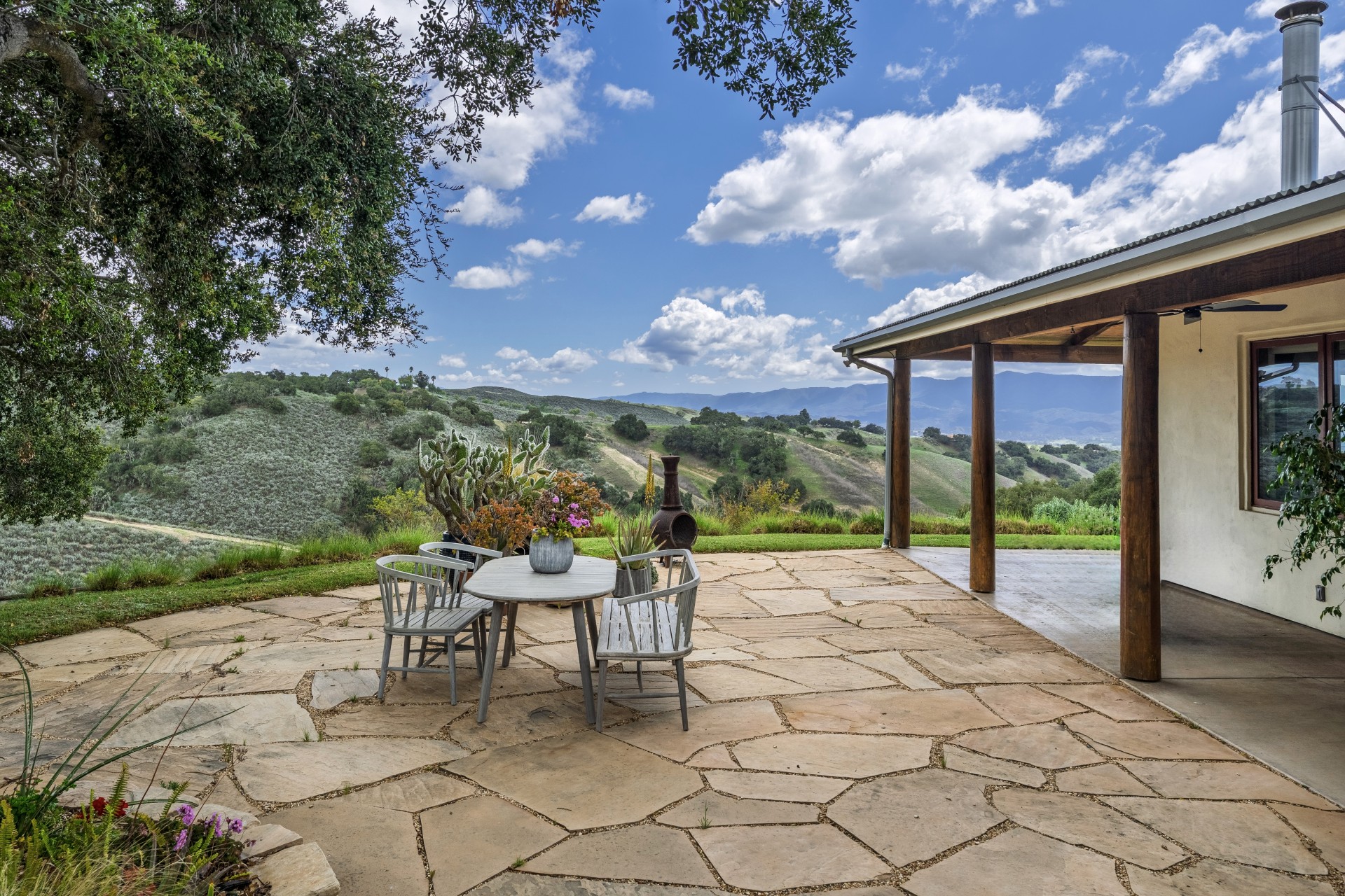  Hilltop Haven w/ Panoramic Mountain View - 物件實景