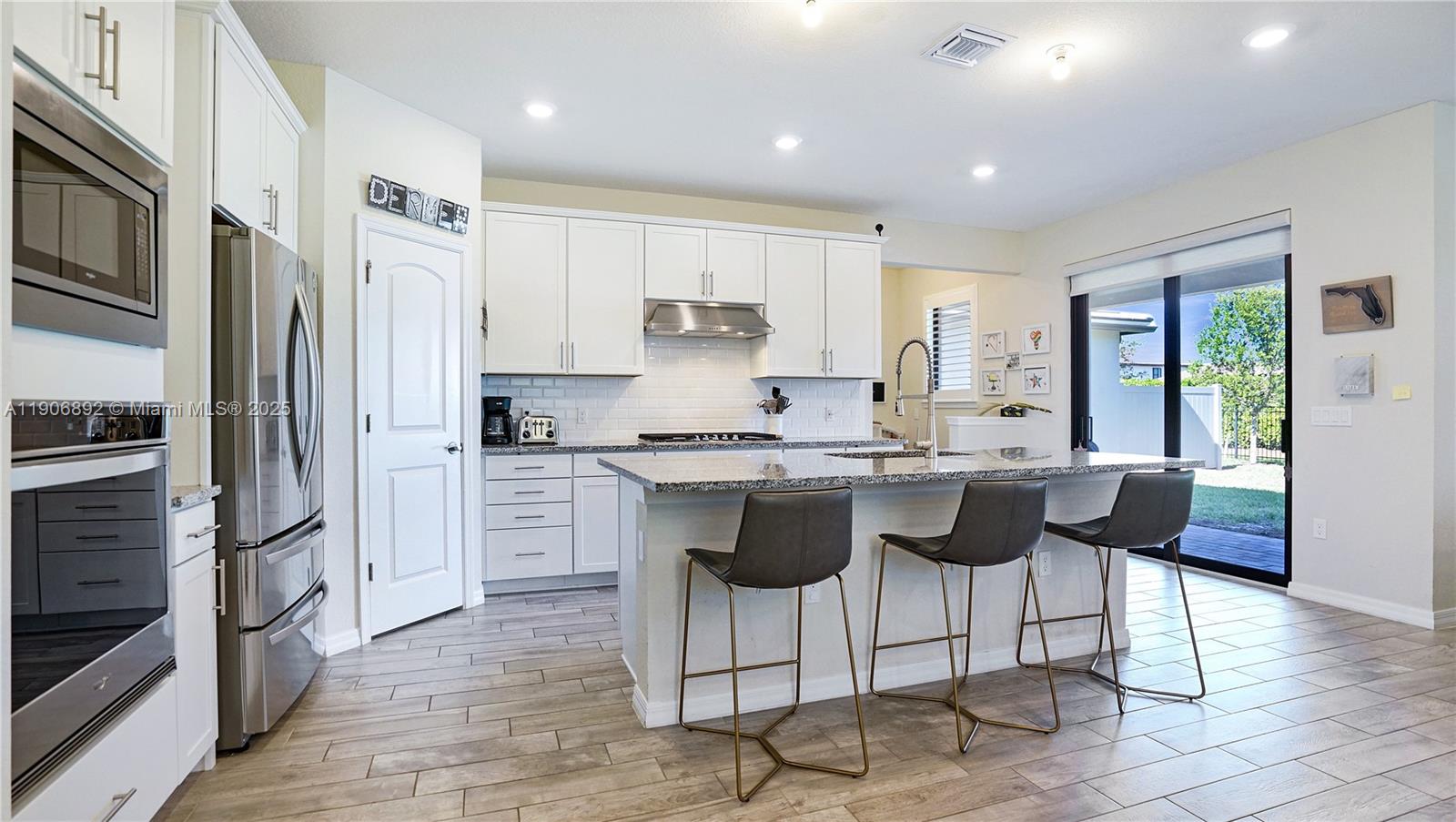 Lake Worth, Florida, 33467, United States, 4 Bedrooms Bedrooms, ,3 BathroomsBathrooms,Residential,For Sale,1990306