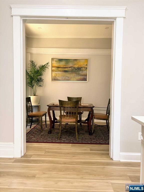 Jersey City, New Jersey, 07305, United States, 5 Bedrooms Bedrooms, ,3 BathroomsBathrooms,Residential,For Sale,1989194