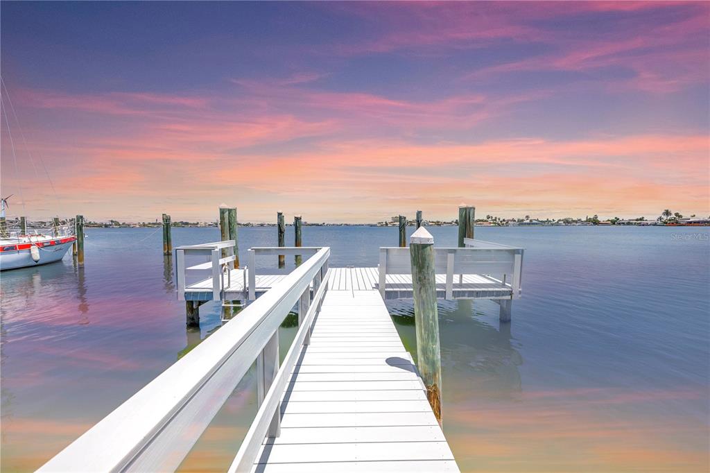St Pete Beach, Florida, 33706, United States, 3 Bedrooms Bedrooms, ,2 BathroomsBathrooms,Residential,For Sale,1942197