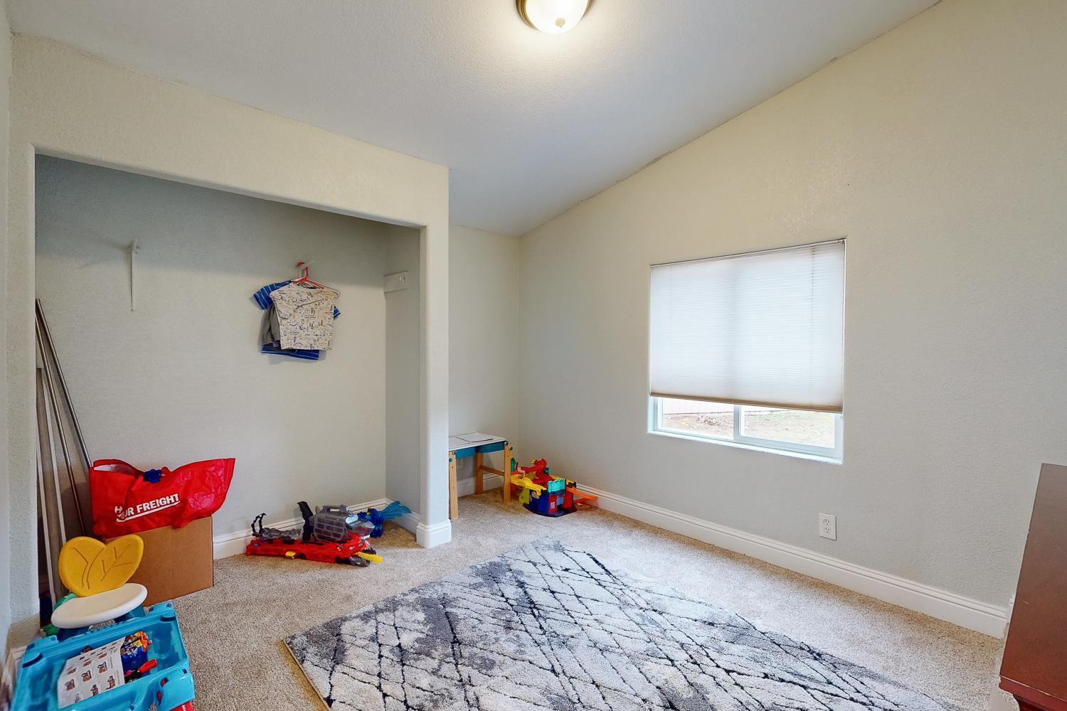 Oroville, California, 95966, United States, 2 Bedrooms Bedrooms, ,2 BathroomsBathrooms,Residential,For Sale,2008173