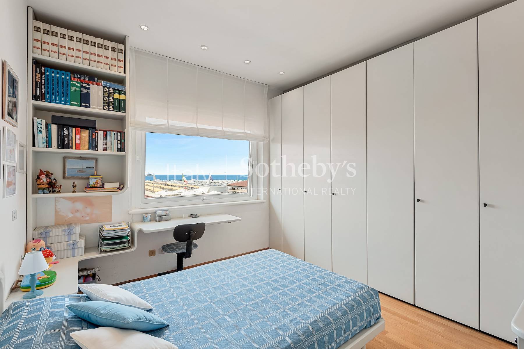  Prestigious seafront penthouse in Viareggio - 物件實景