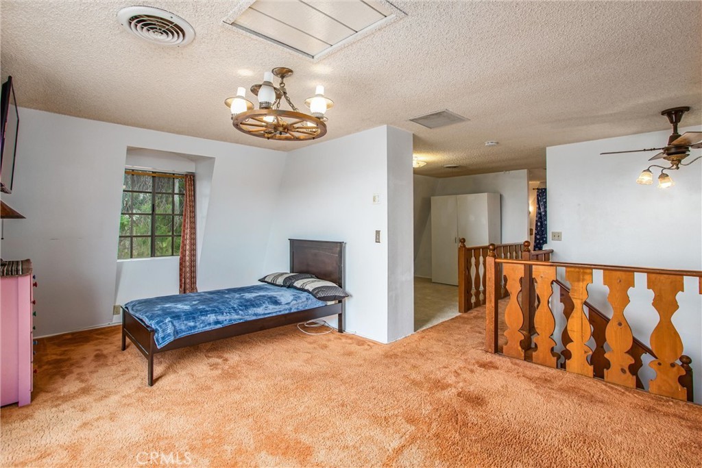 Lake Elsinore, California, 92530, United States, 3 Bedrooms Bedrooms, ,1 BathroomBathrooms,Residential,For Sale,1943552