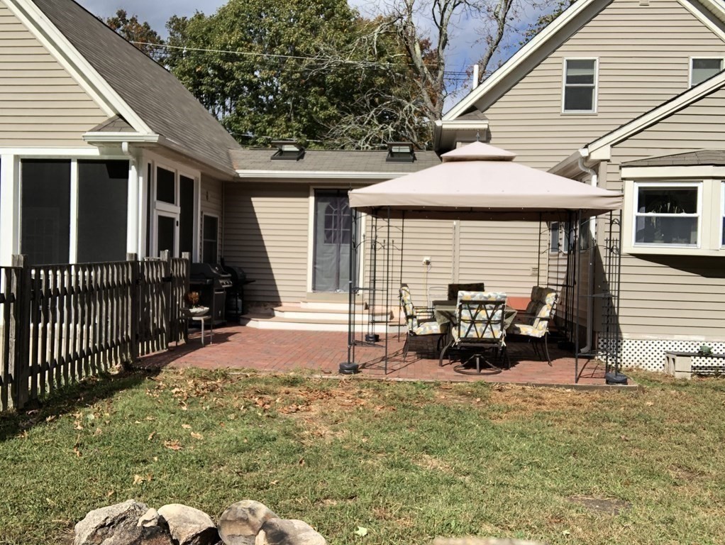 Peabody, Massachusetts, 01960, United States, 3 Bedrooms Bedrooms, ,3 BathroomsBathrooms,Residential,For Sale,1878356