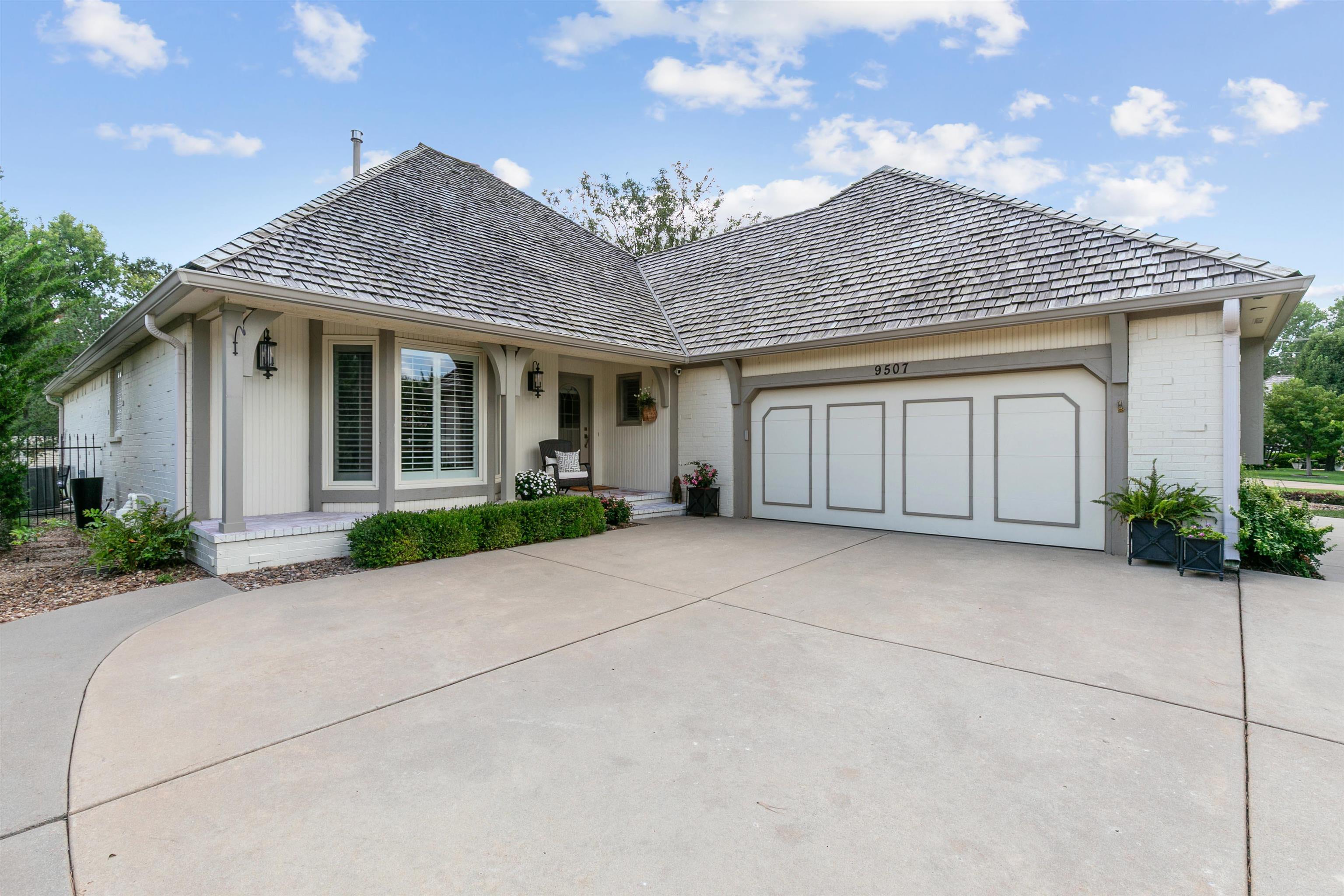 Wichita, Kansas, 67226, United States, 3 Bedrooms Bedrooms, ,3 BathroomsBathrooms,Residential,For Sale,1926278