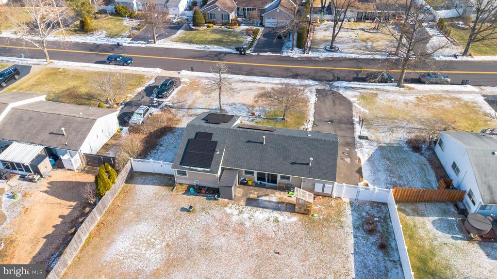 Kendall Park, New Jersey, 08824, United States, 3 Bedrooms Bedrooms, ,2 BathroomsBathrooms,Residential,For Sale,2005675