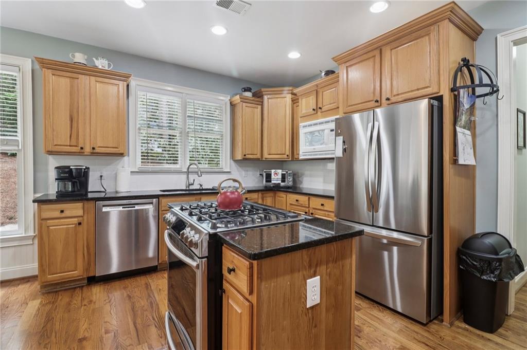 Ball Ground, Georgia, 30107, United States, 3 Bedrooms Bedrooms, ,2 BathroomsBathrooms,Residential,For Sale,1909506