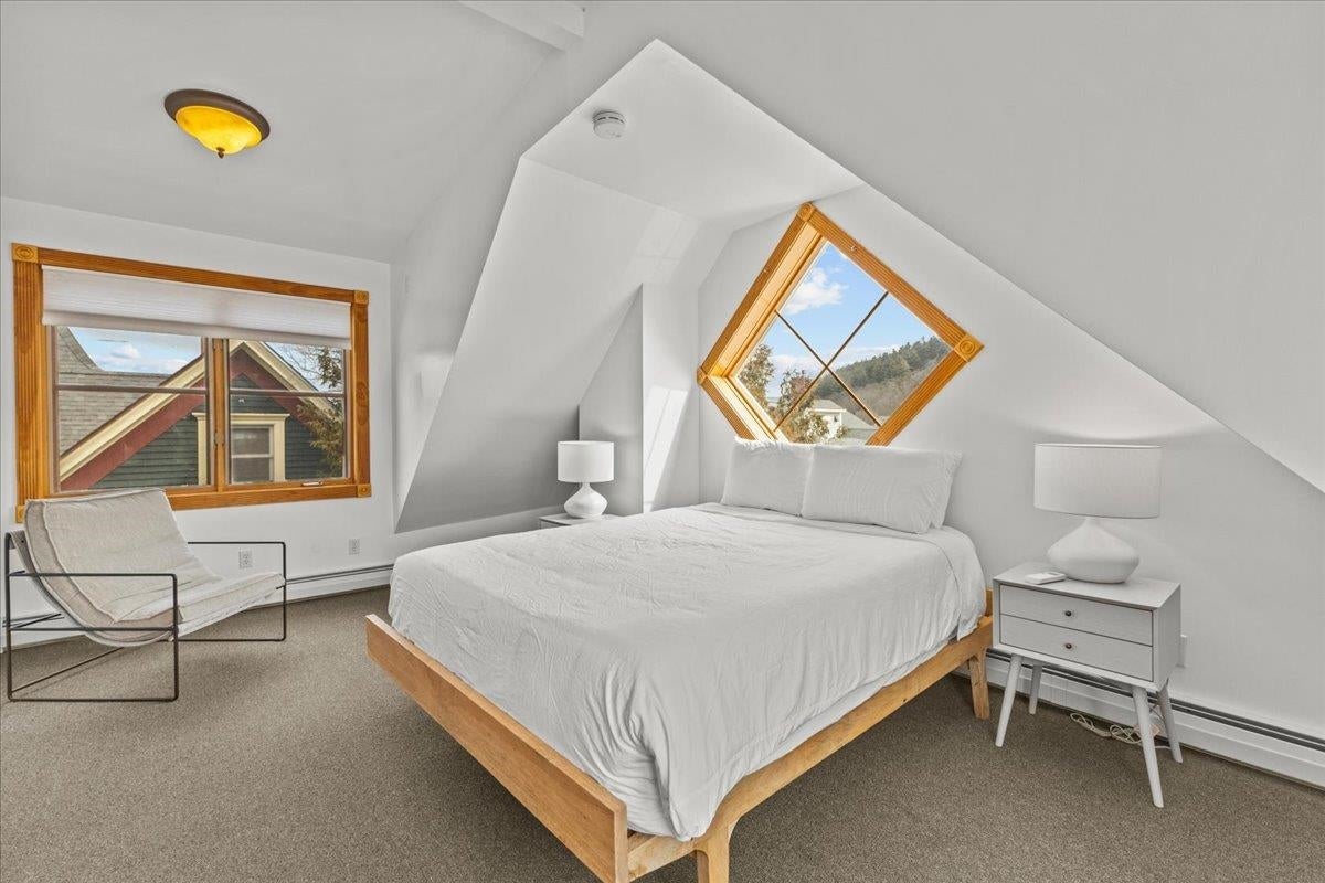 Stowe, Vermont, 05672, United States, 2 Bedrooms Bedrooms, ,1 BathroomBathrooms,Residential,For Sale,1746592