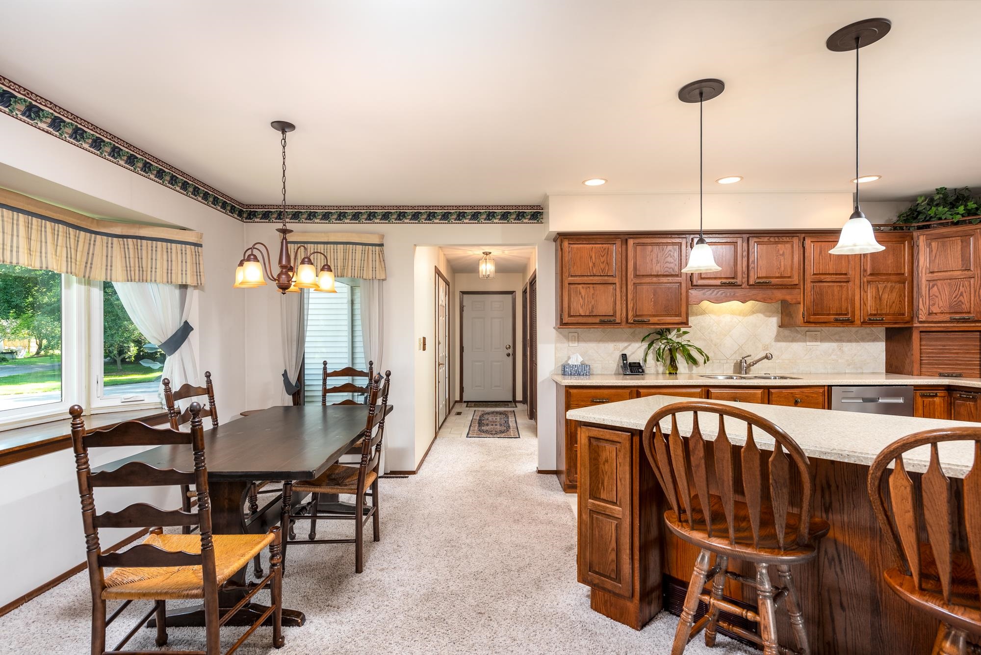 Sanford, Michigan, 48657, United States, 3 Bedrooms Bedrooms, ,3 BathroomsBathrooms,Residential,For Sale,1873518