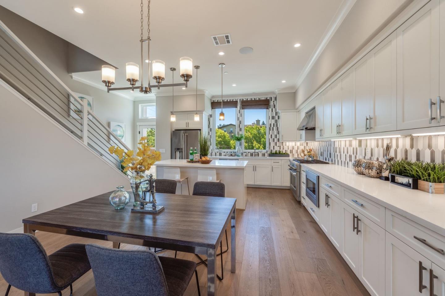 Sunnyvale, California, 94086, United States, 3 Bedrooms Bedrooms, ,4 BathroomsBathrooms,Residential,For Sale,1926187