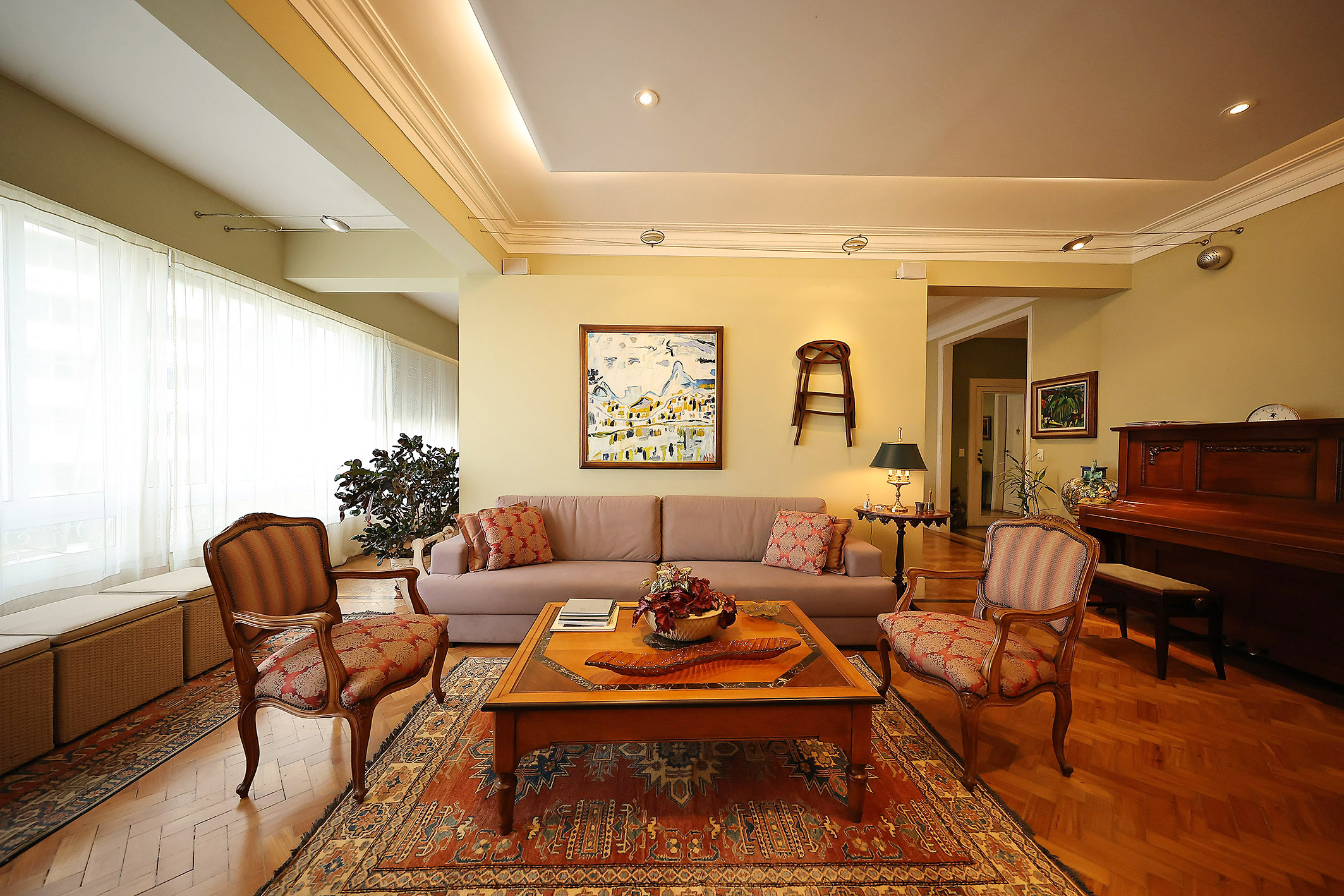  Apartment with Treetop Views on Praça Eugênio Jardim - 物件實景