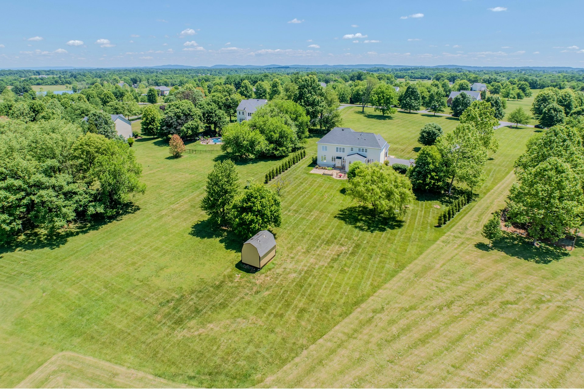  16619 Chestnut Overlook Drive, Purcellville, VA 20132 - 物件實景