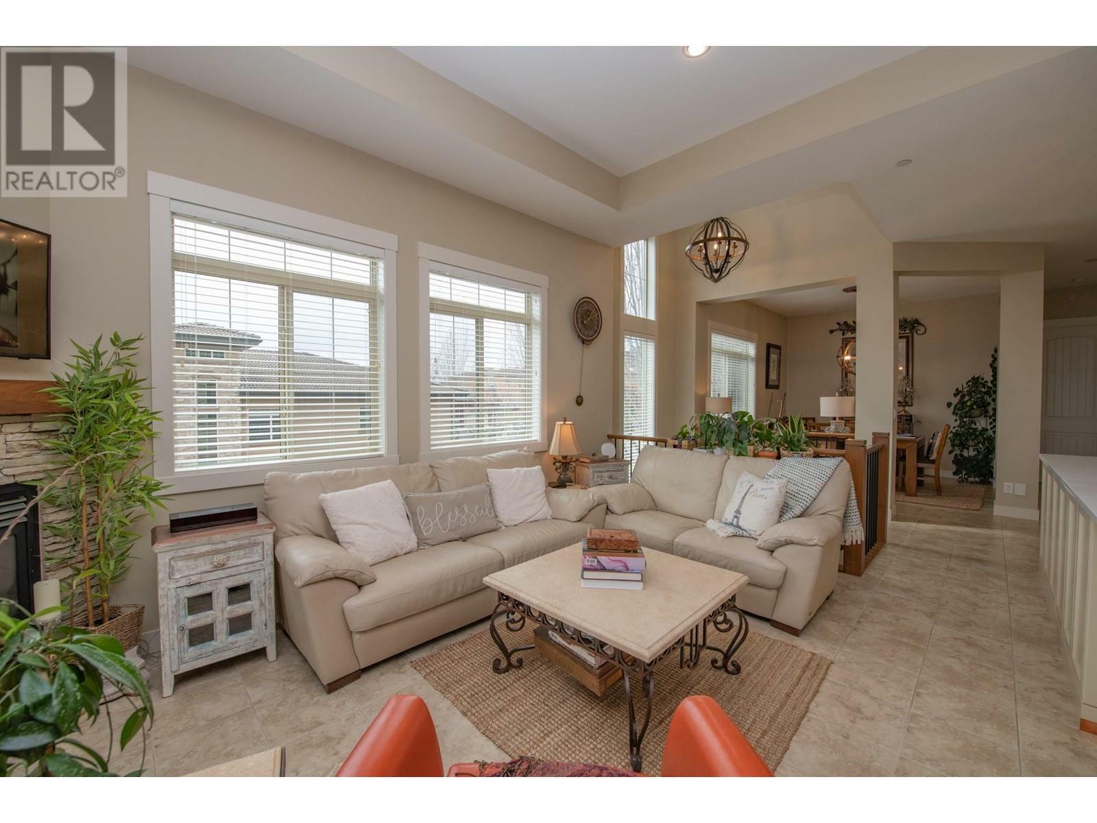 VERNON, British Columbia, V1H 1Z9, CA, 3 Bedrooms Bedrooms, ,2 BathroomsBathrooms,Residential,For Sale,1837593