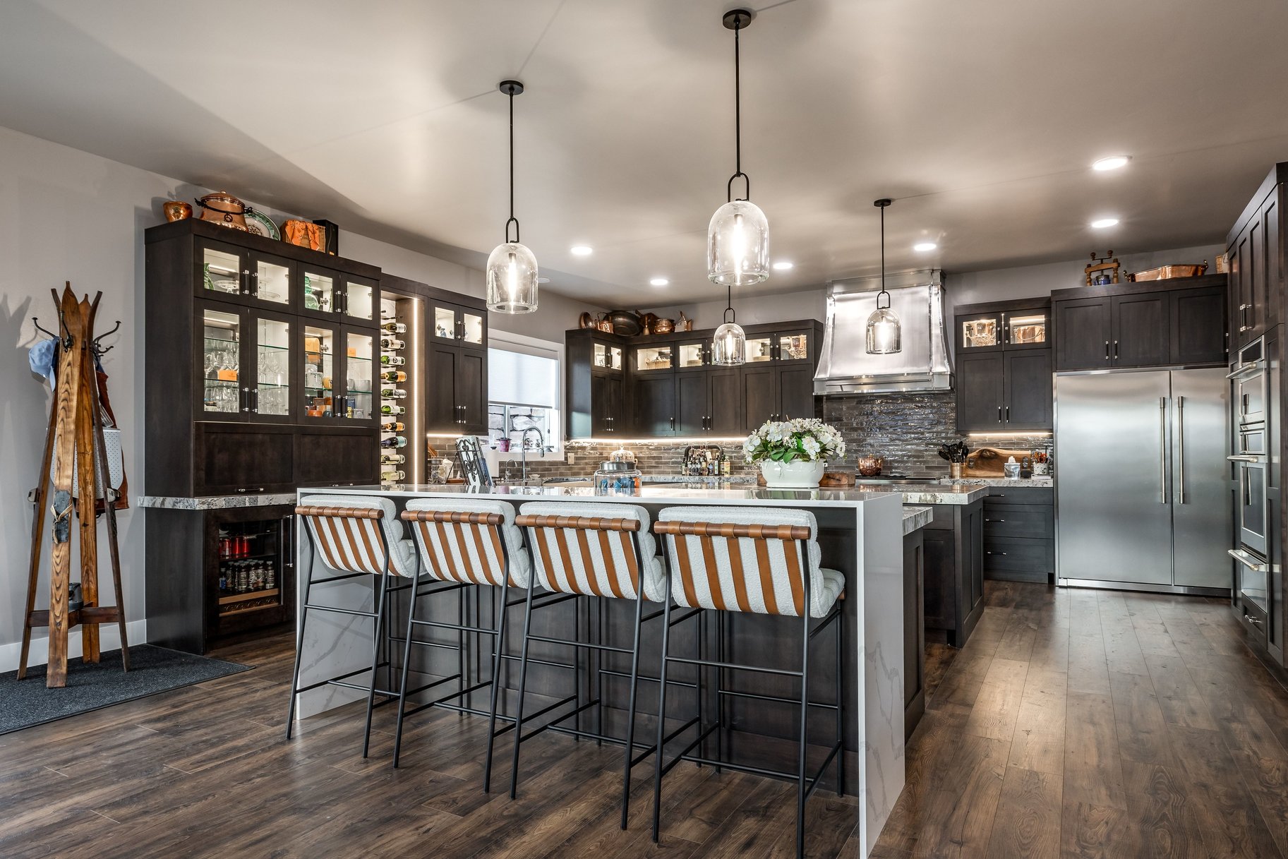  Mountain & Lake Views, Two-Island Chef