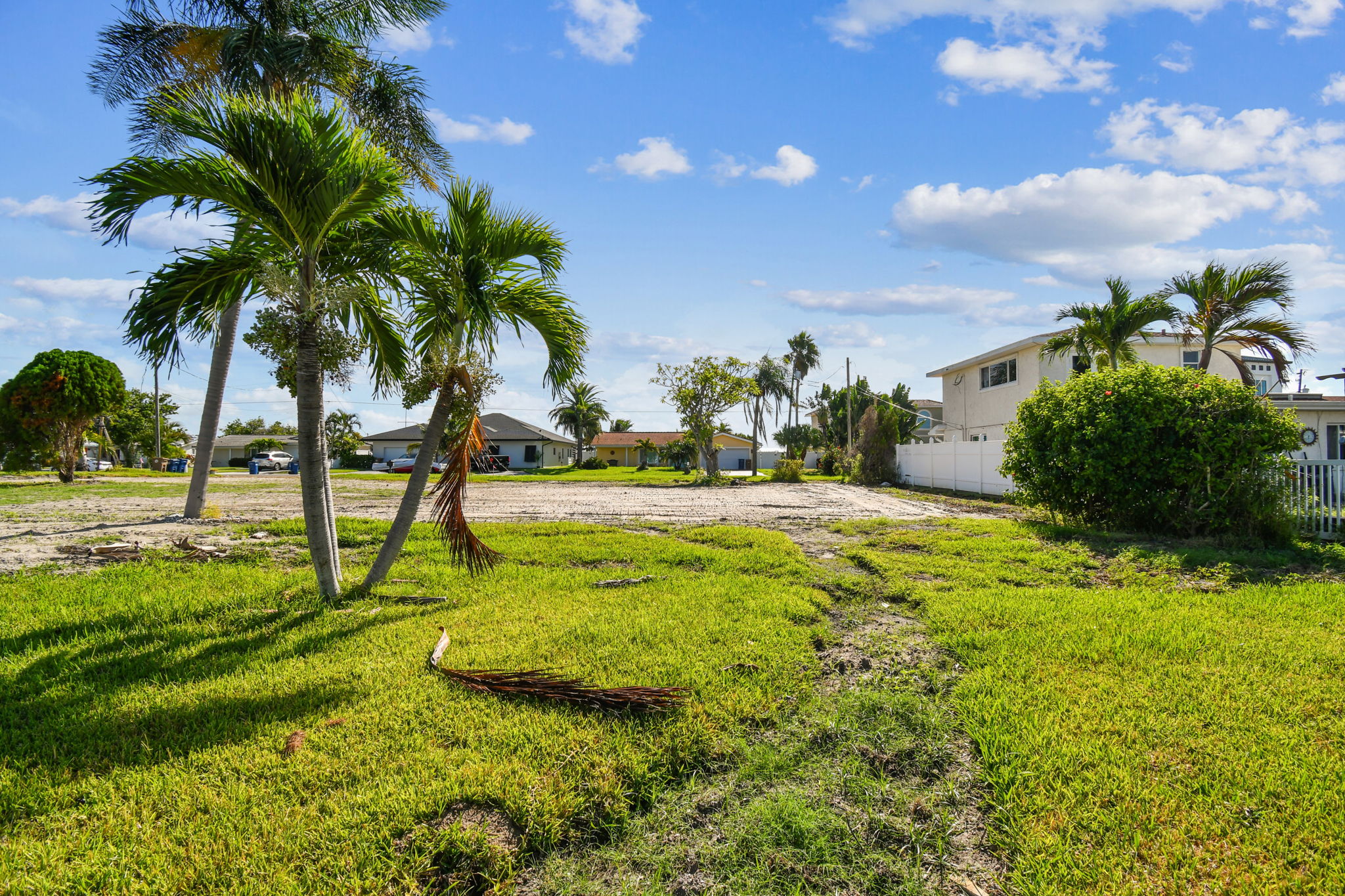 Madeira Beach, Florida, 333708, United States, 4 Bedrooms Bedrooms, ,3 BathroomsBathrooms,Residential,For Sale,1976723