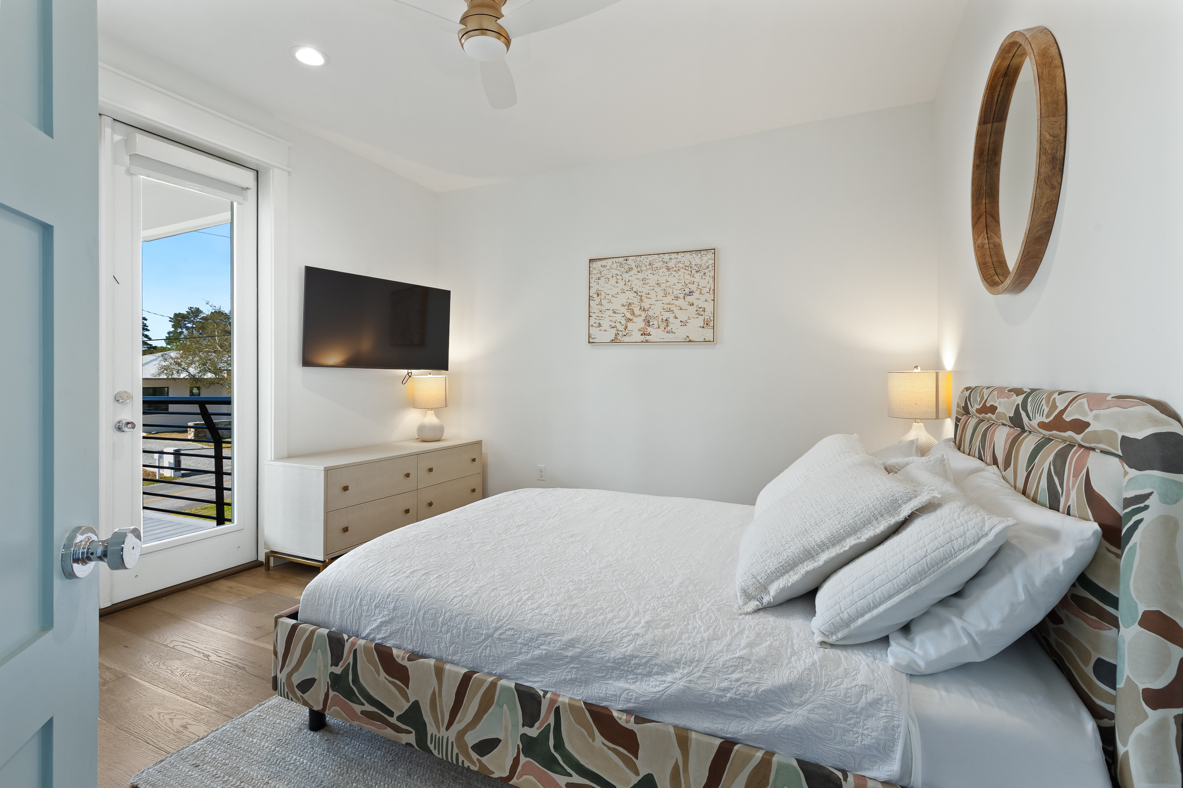  Grand Coastal Retreat With Carriage House And Resort-Style Pool - 物件實景