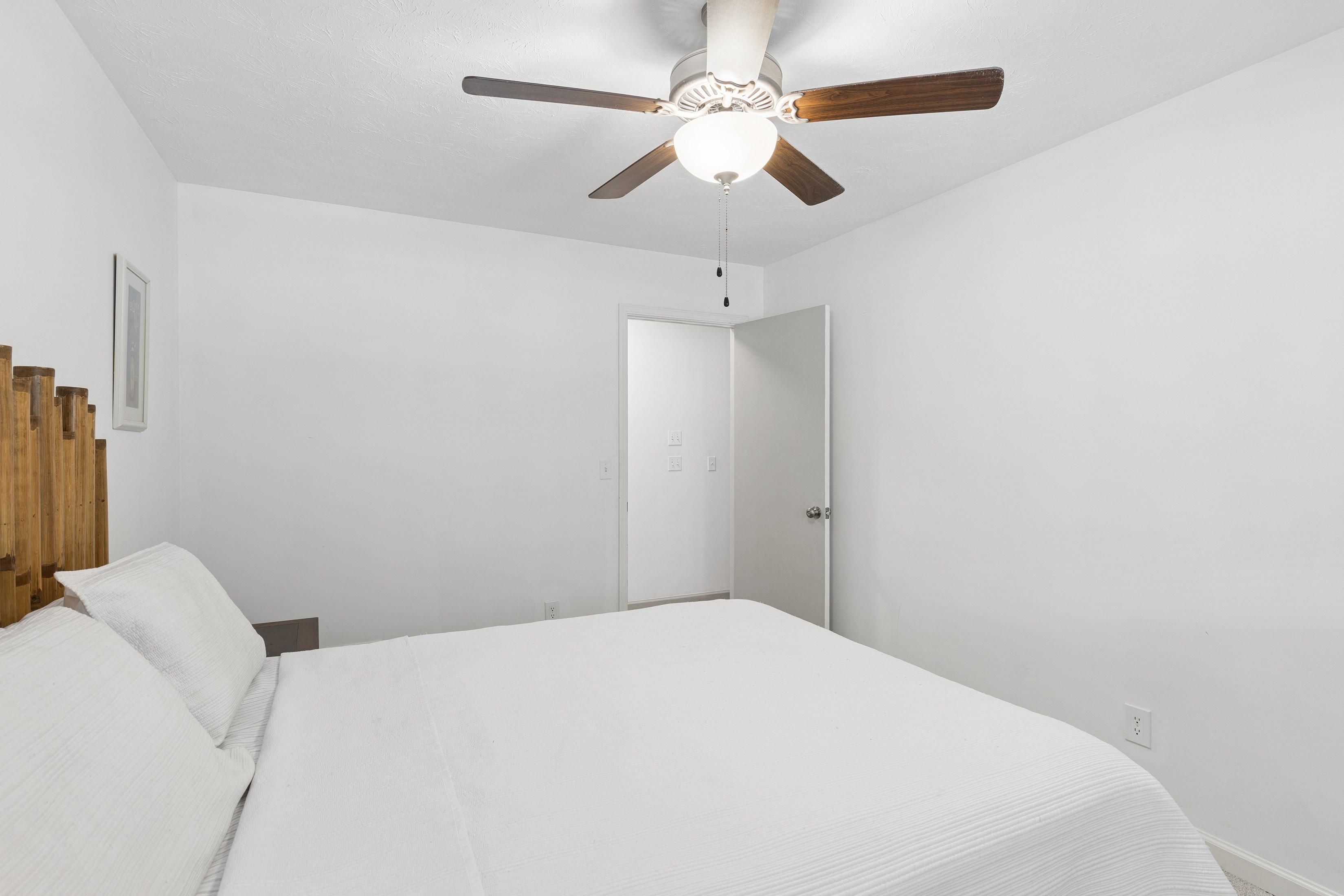  Spacious Ranch with Backyard Retreat in Powder Springs - 物件實景