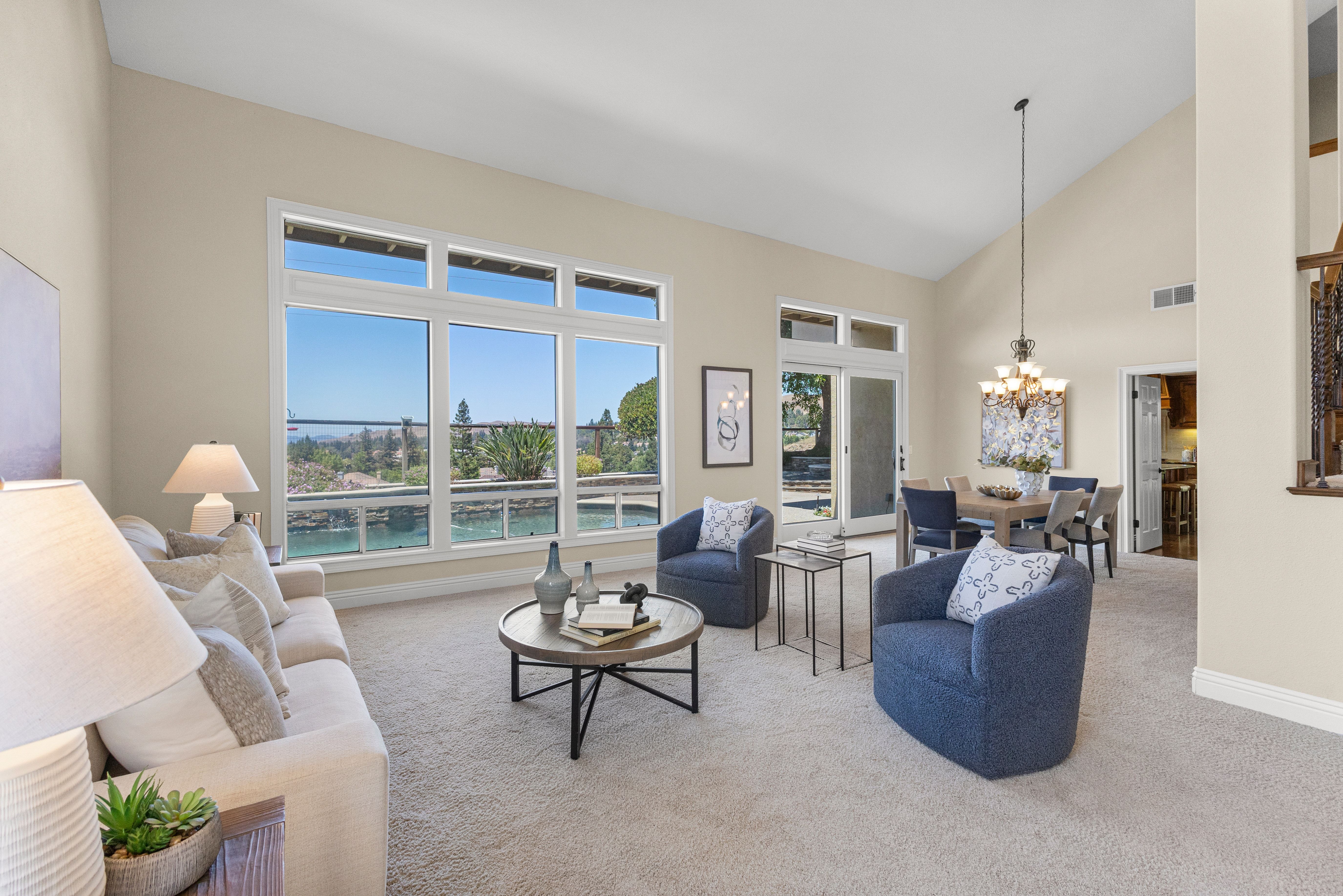  Award-Winning Curb Appeal with Spectacular Sunset Views - 物件實景