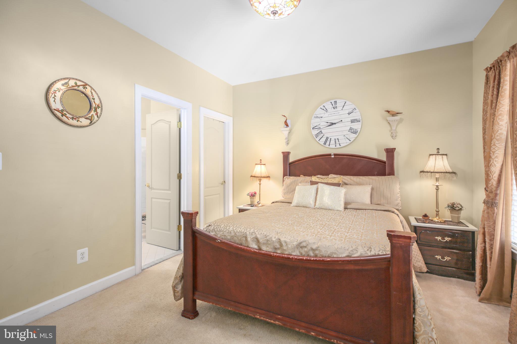 Woodbridge, Virginia, 22192, United States, 5 Bedrooms Bedrooms, ,5 BathroomsBathrooms,Residential,For Sale,1987362