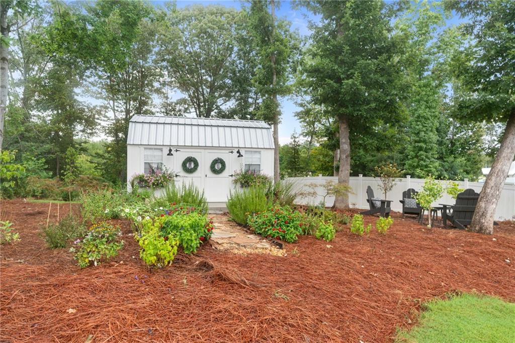 Cleveland, Georgia, 30528, United States, 3 Bedrooms Bedrooms, ,3 BathroomsBathrooms,Residential,For Sale,1905575