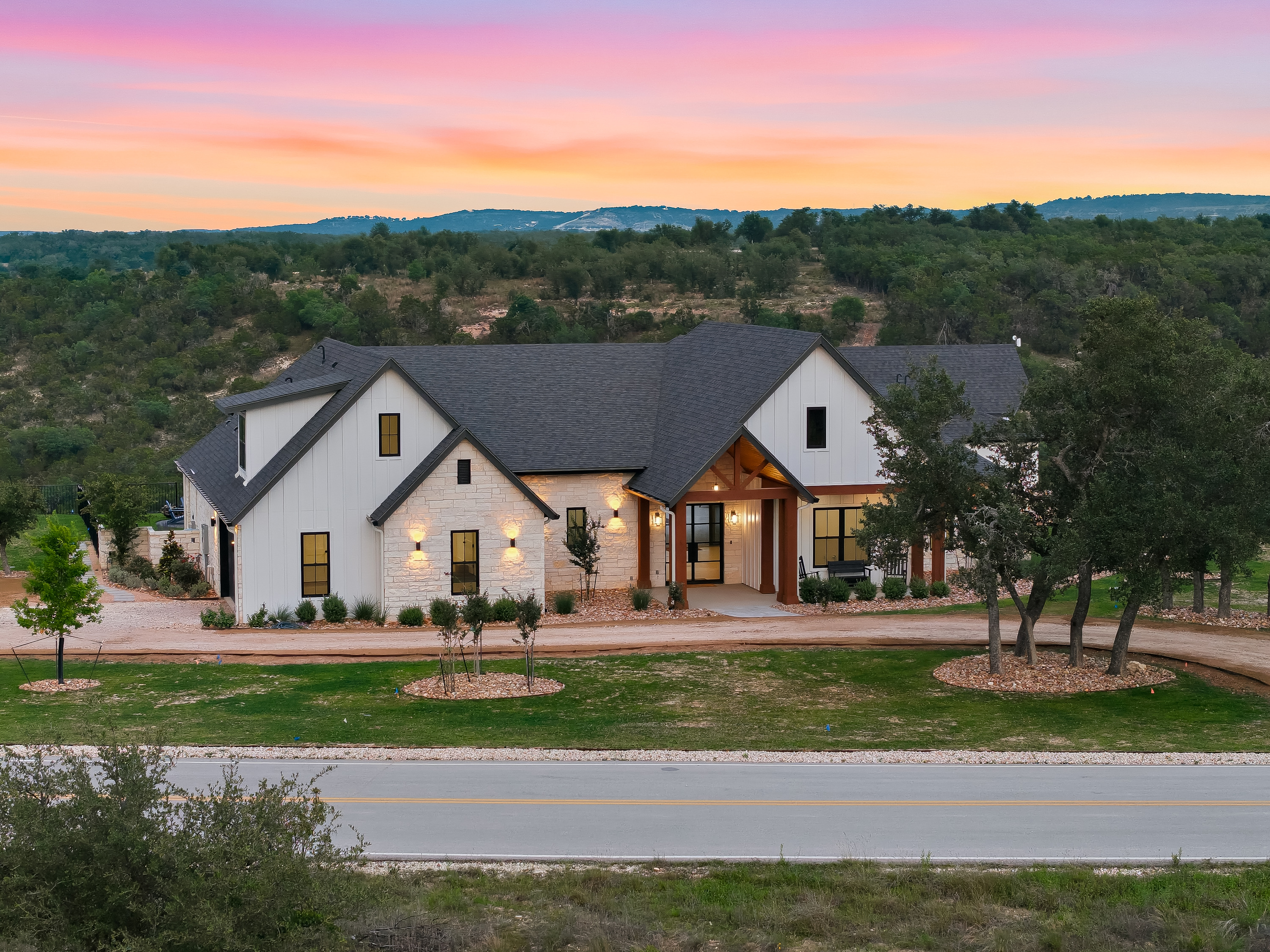  598 Lookout Mountain Road, Johnson City, TX 78636 - 物件實景