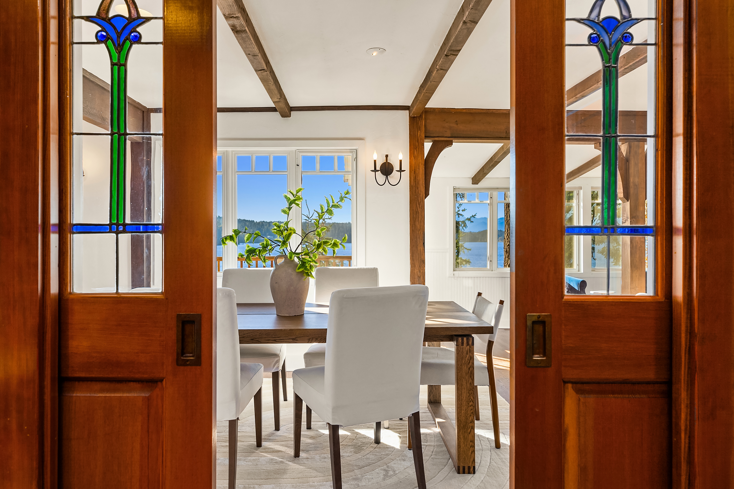  8405 Hansen Road Northeast, Bainbridge Island, WA 98110 - 物件實景