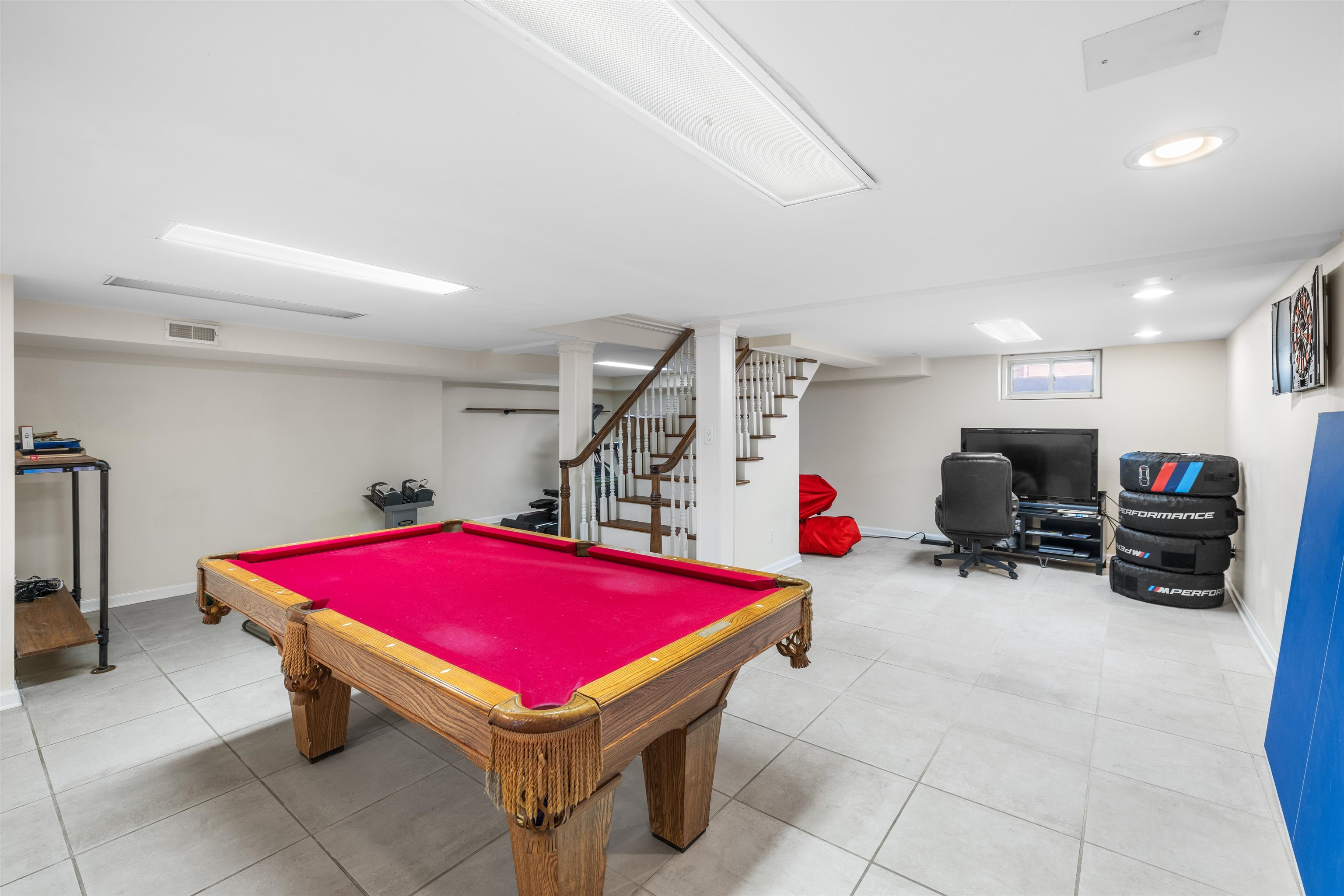 Owensboro, Kentucky, 42301, United States, 4 Bedrooms Bedrooms, ,4 BathroomsBathrooms,Residential,For Sale,1924397