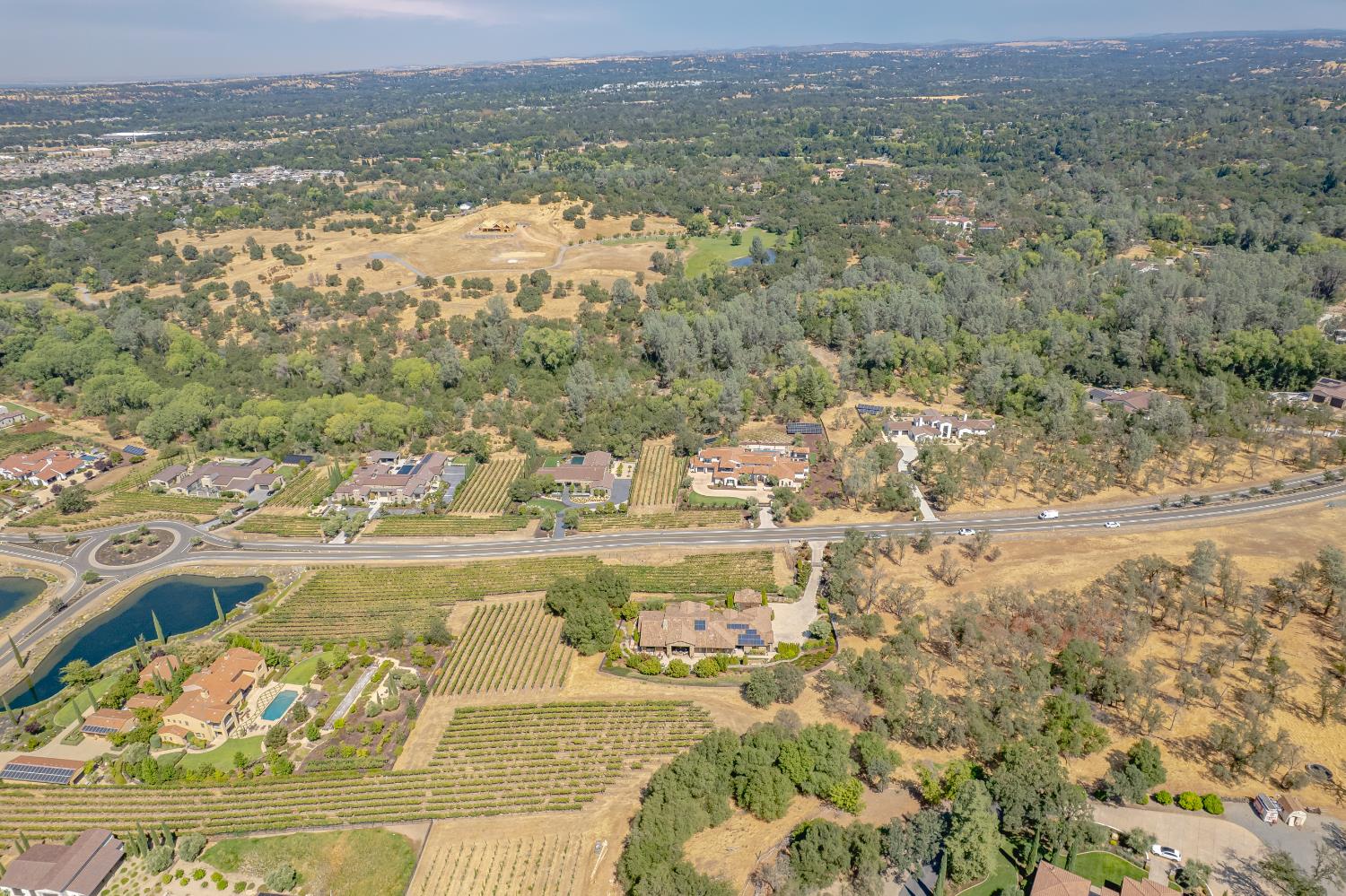 Loomis, California, 95650, United States, 4 Bedrooms Bedrooms, ,5 BathroomsBathrooms,Residential,For Sale,1939429