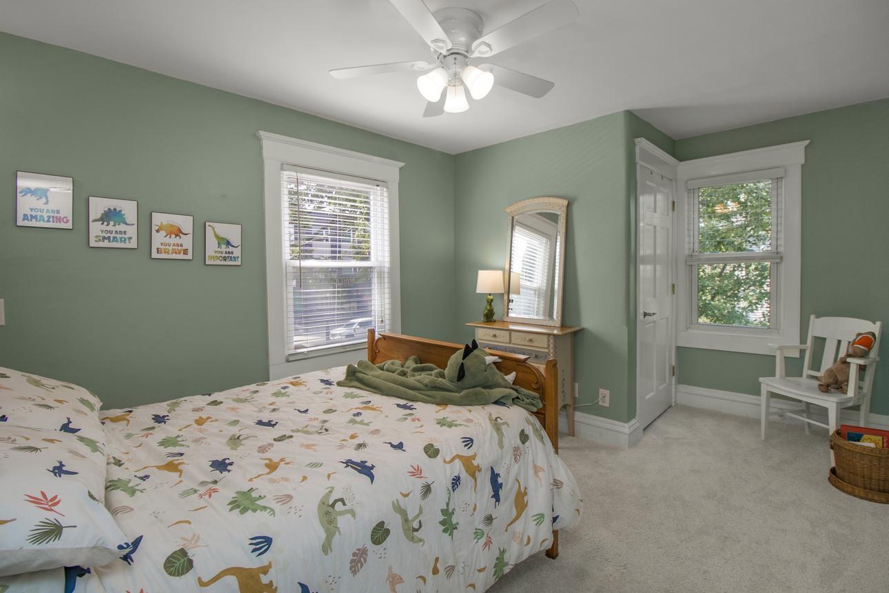 Saint Paul, Minnesota, 55104, United States, 5 Bedrooms Bedrooms, ,3 BathroomsBathrooms,Residential,For Sale,1947967