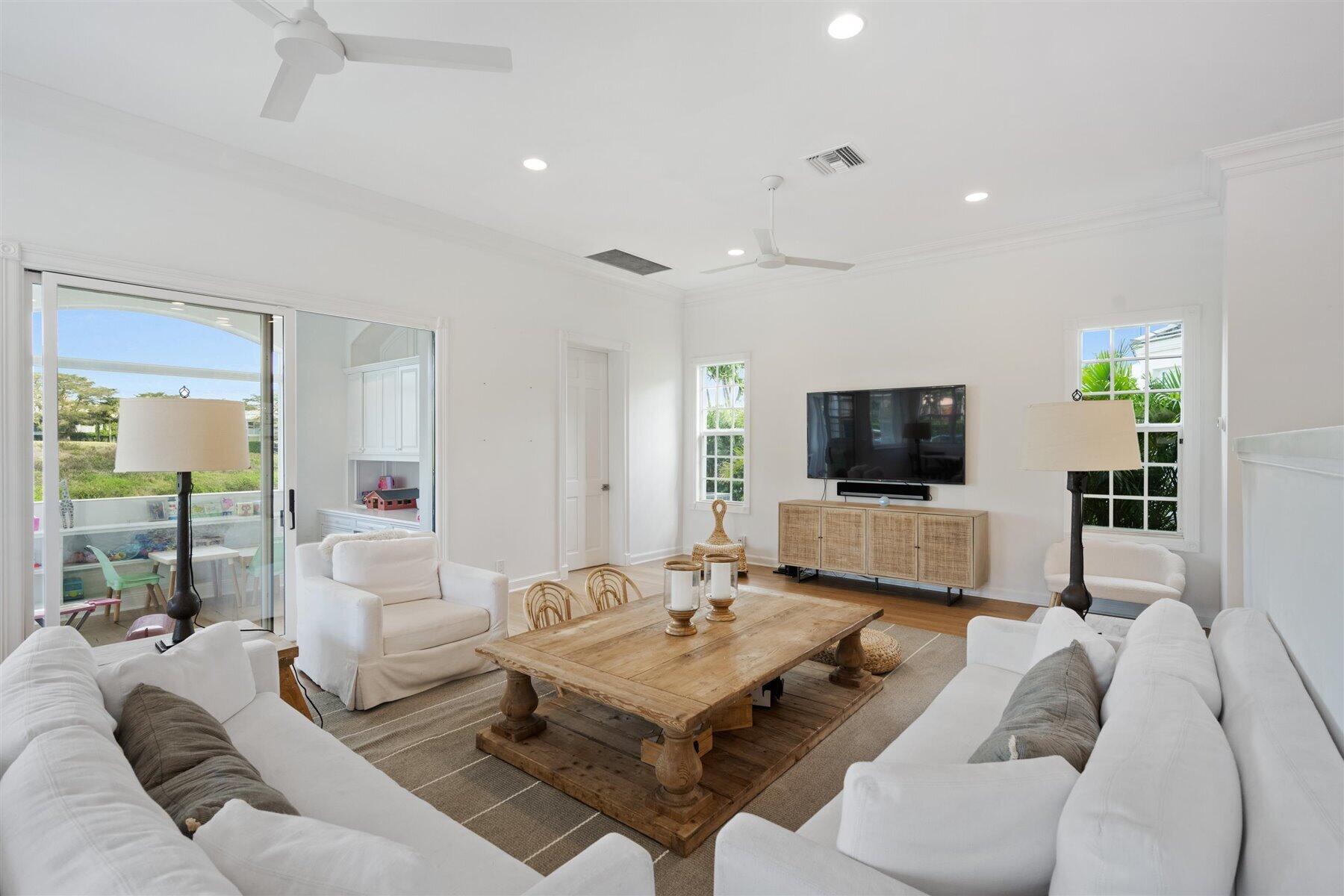  2377 Golf Brook Drive - 物件實景