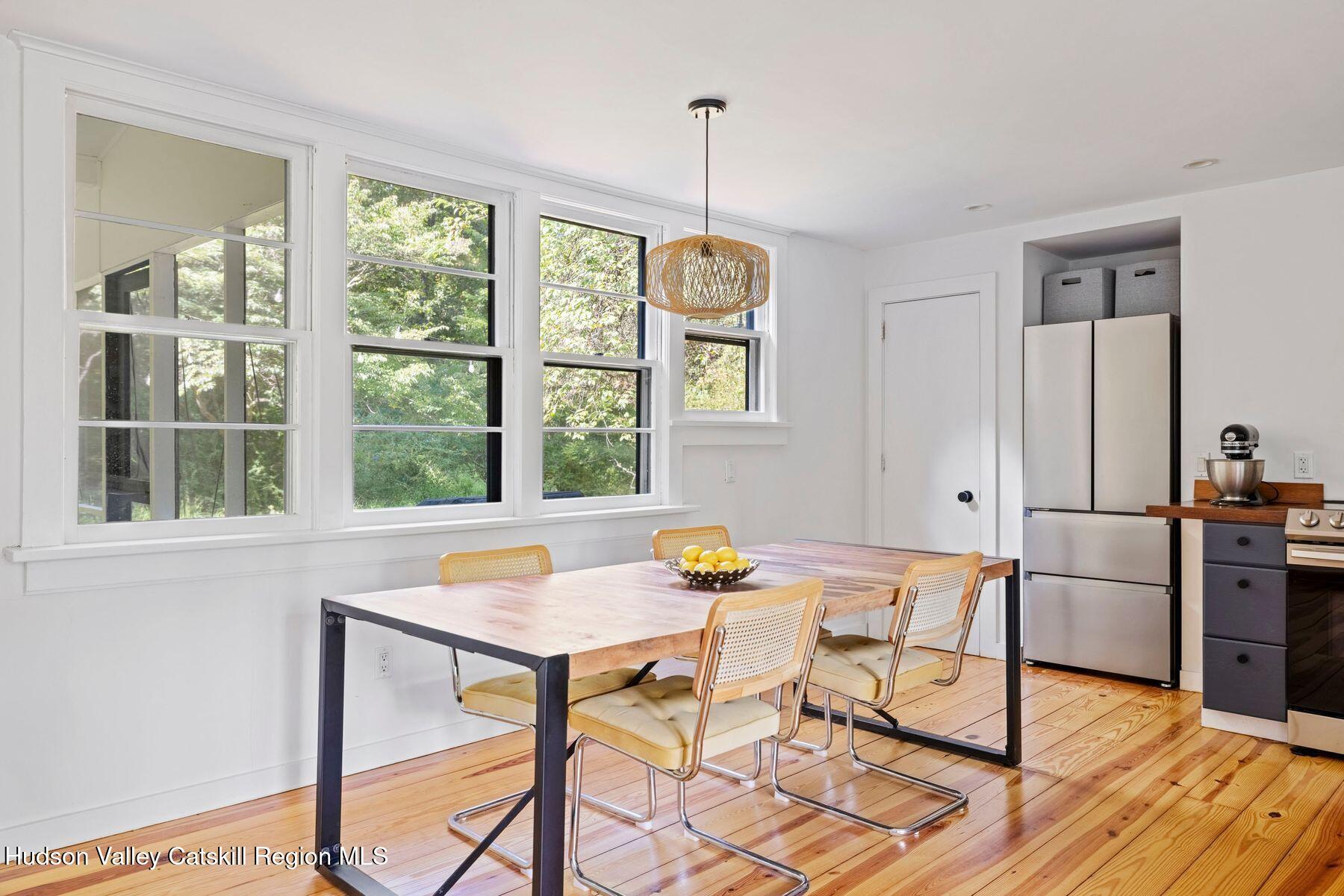 Woodstock, New York, 12409, United States, 2 Bedrooms Bedrooms, ,2 BathroomsBathrooms,Residential,For Sale,1949648