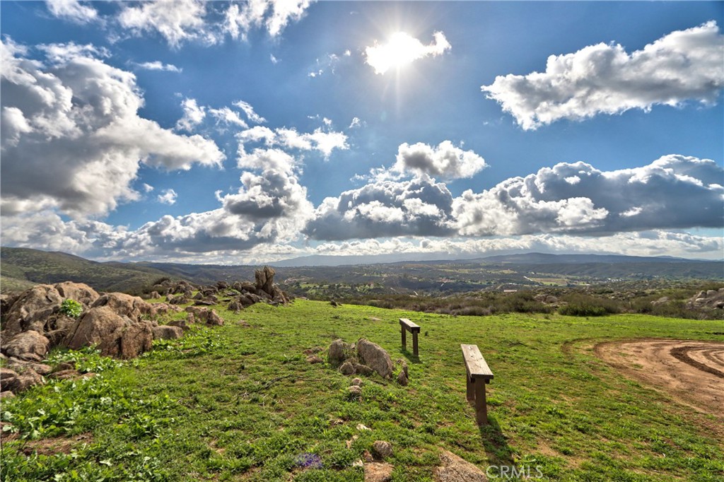 Temecula, California, 92592, United States, 3 Bedrooms Bedrooms, ,4 BathroomsBathrooms,Residential,For Sale,2042900